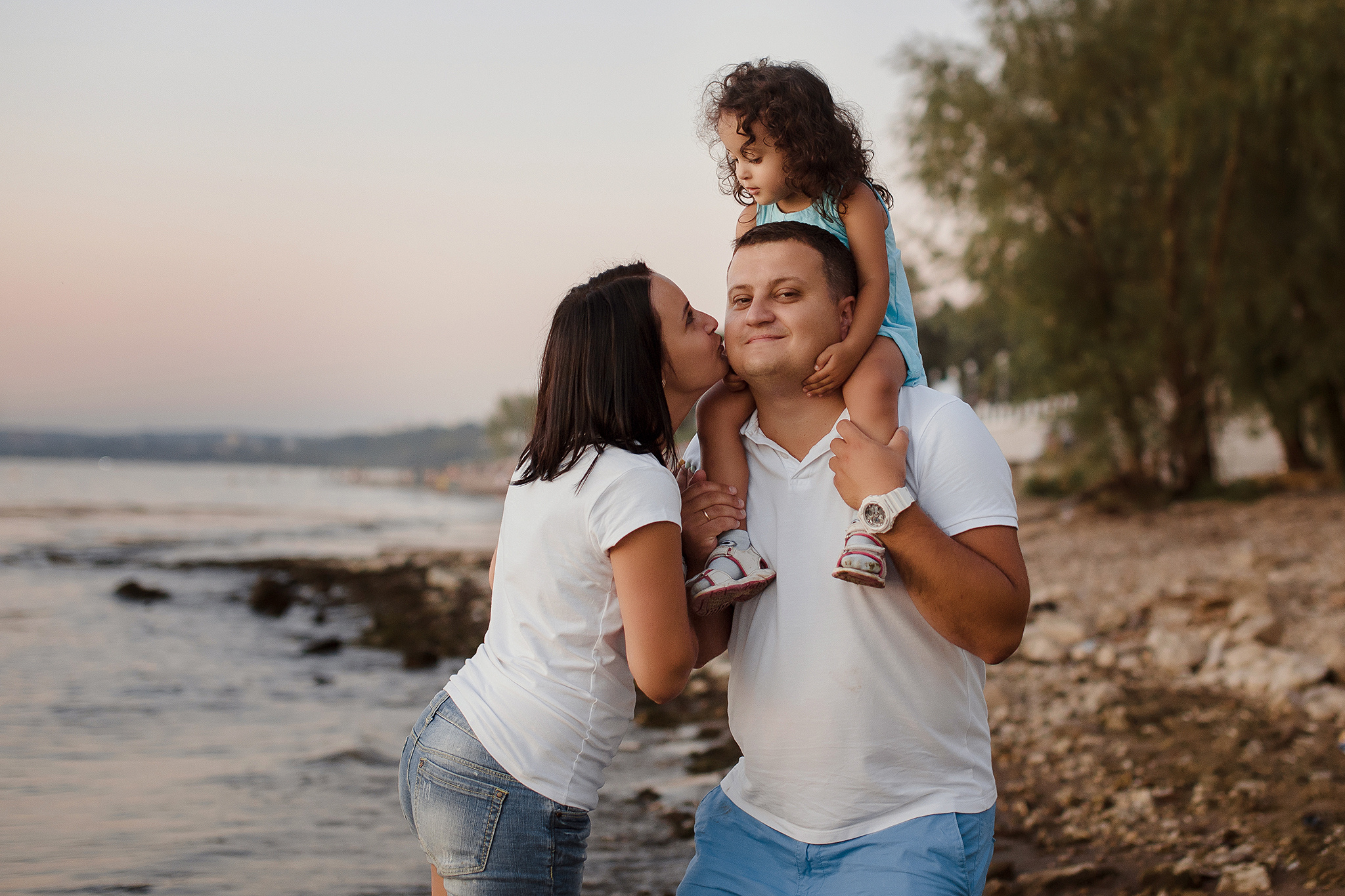 Солнечная семейная фотосессия. Фотограф в Самаре Мальтеева Эльвира
