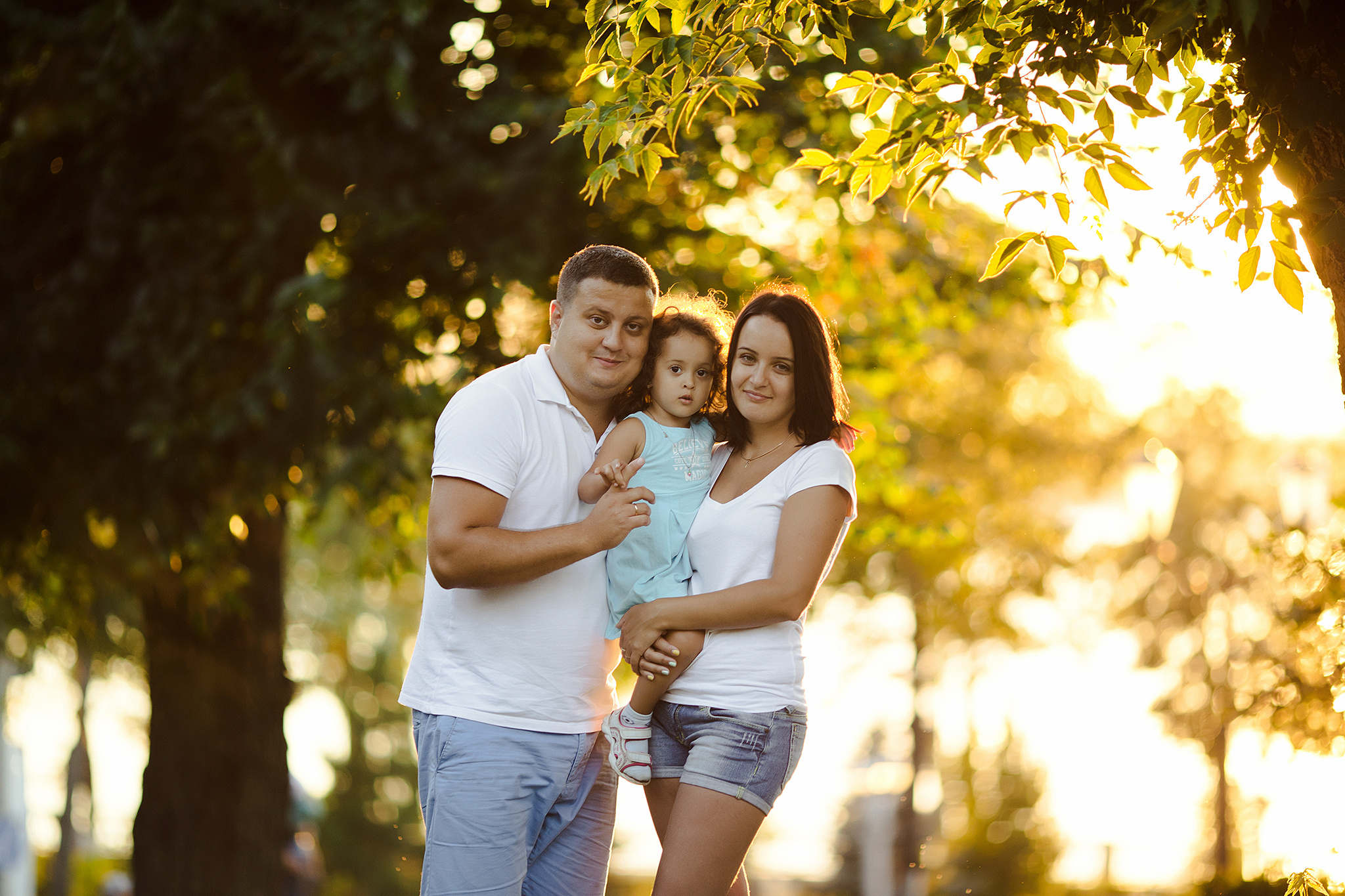 Солнечная семейная фотосессия. Фотограф в Самаре Мальтеева Эльвира