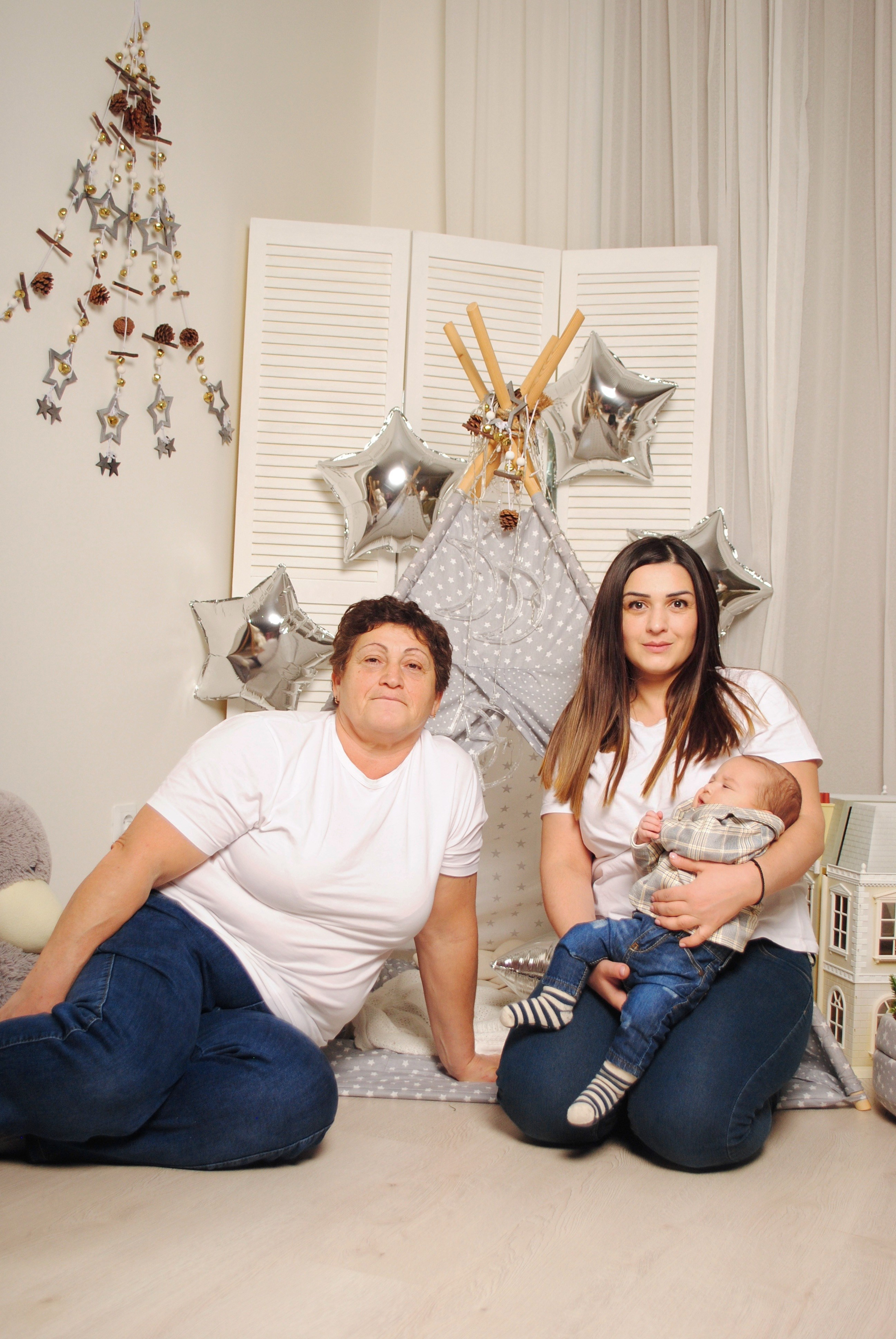 Большая греческая семья. Фотограф Мария Мусаелян