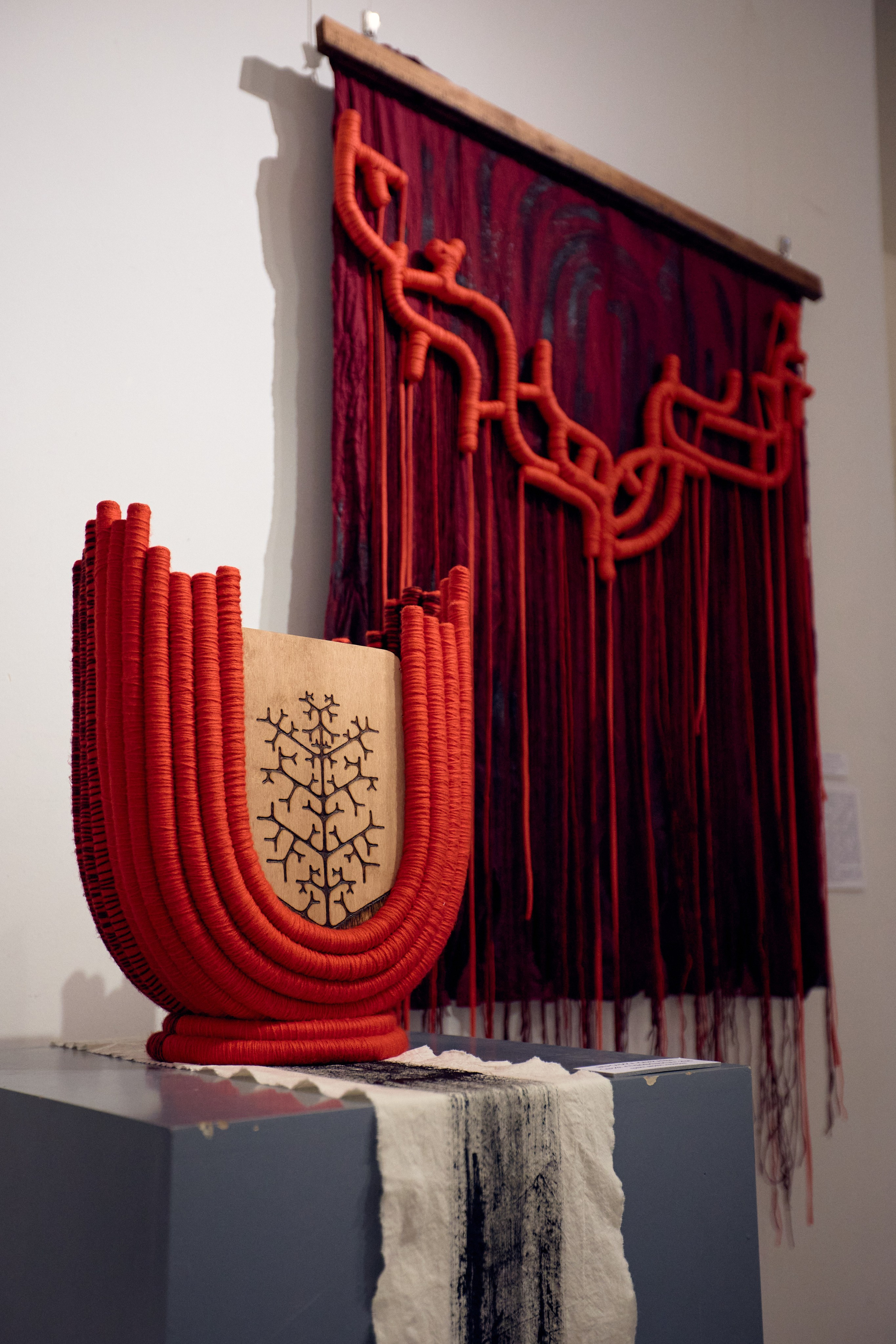 Летний сад дизайнера — открытие выставки. Фотограф Юлия Маринина