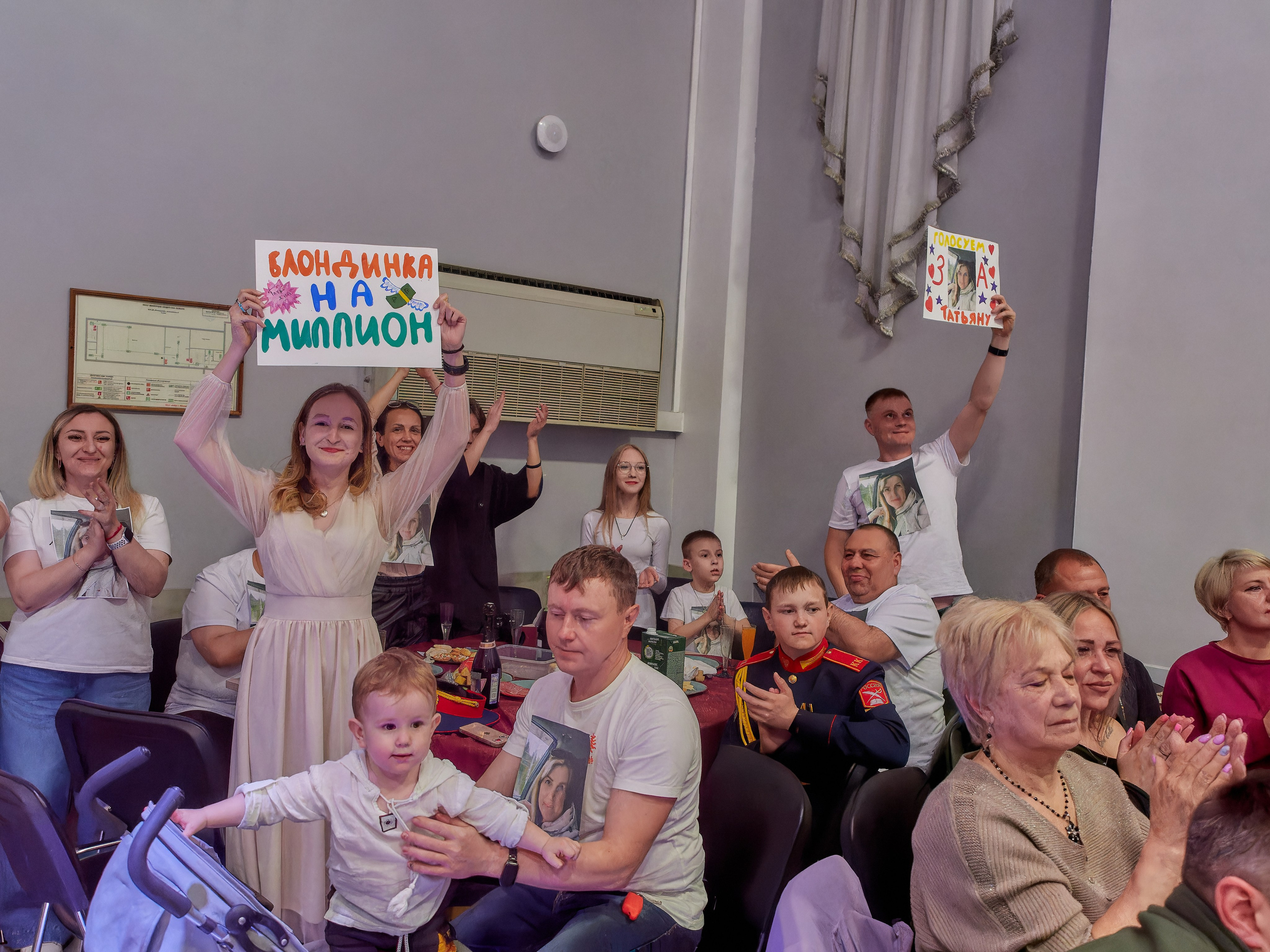 Блондинка Междуреченска. Семейный и детский фотограф в Междуреченск Олег Бамбульский