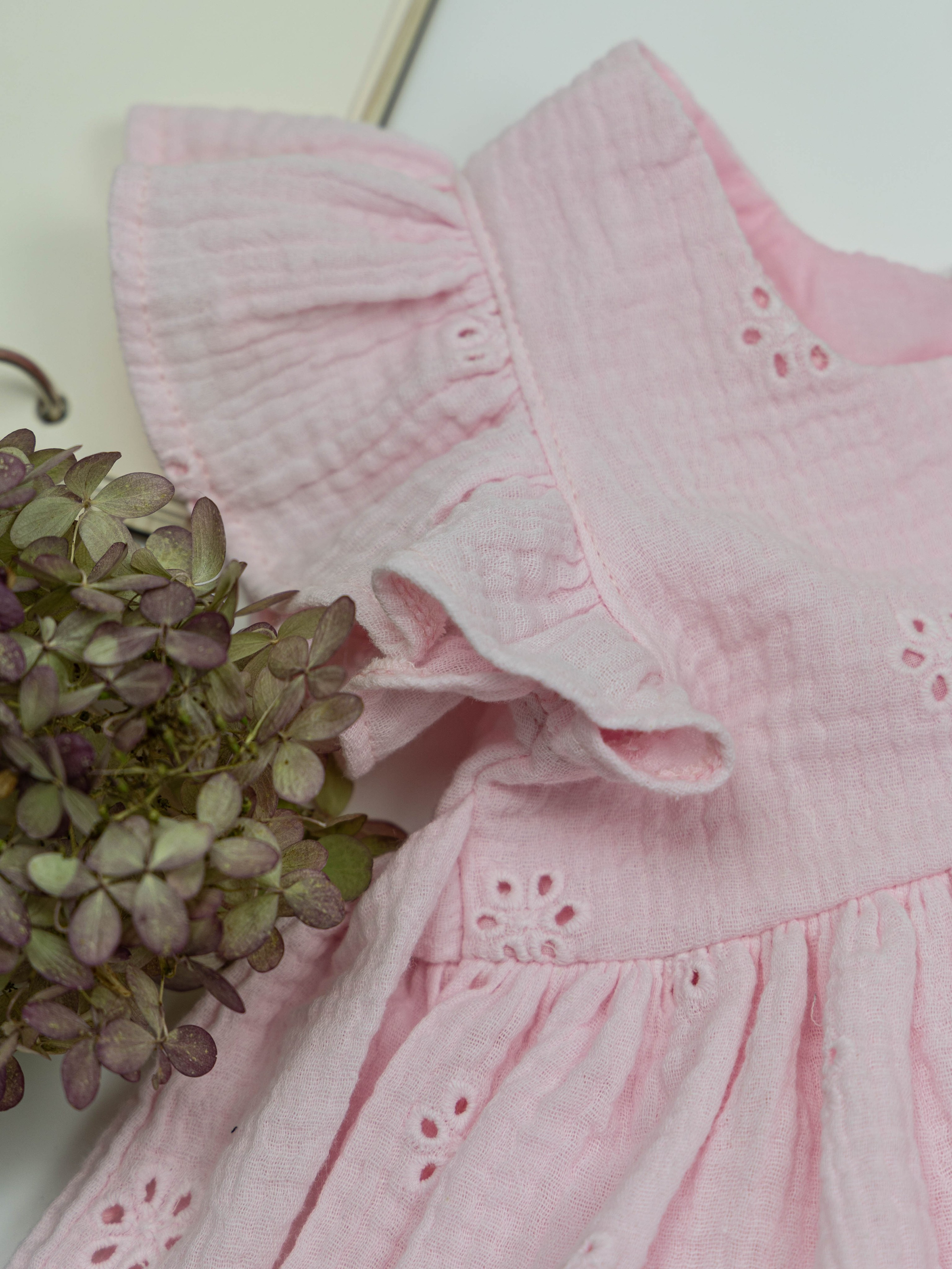 Детские платья. Фотограф для маркетплейсов, фотоуслуги в Жуковском Татьяна Марсуверских