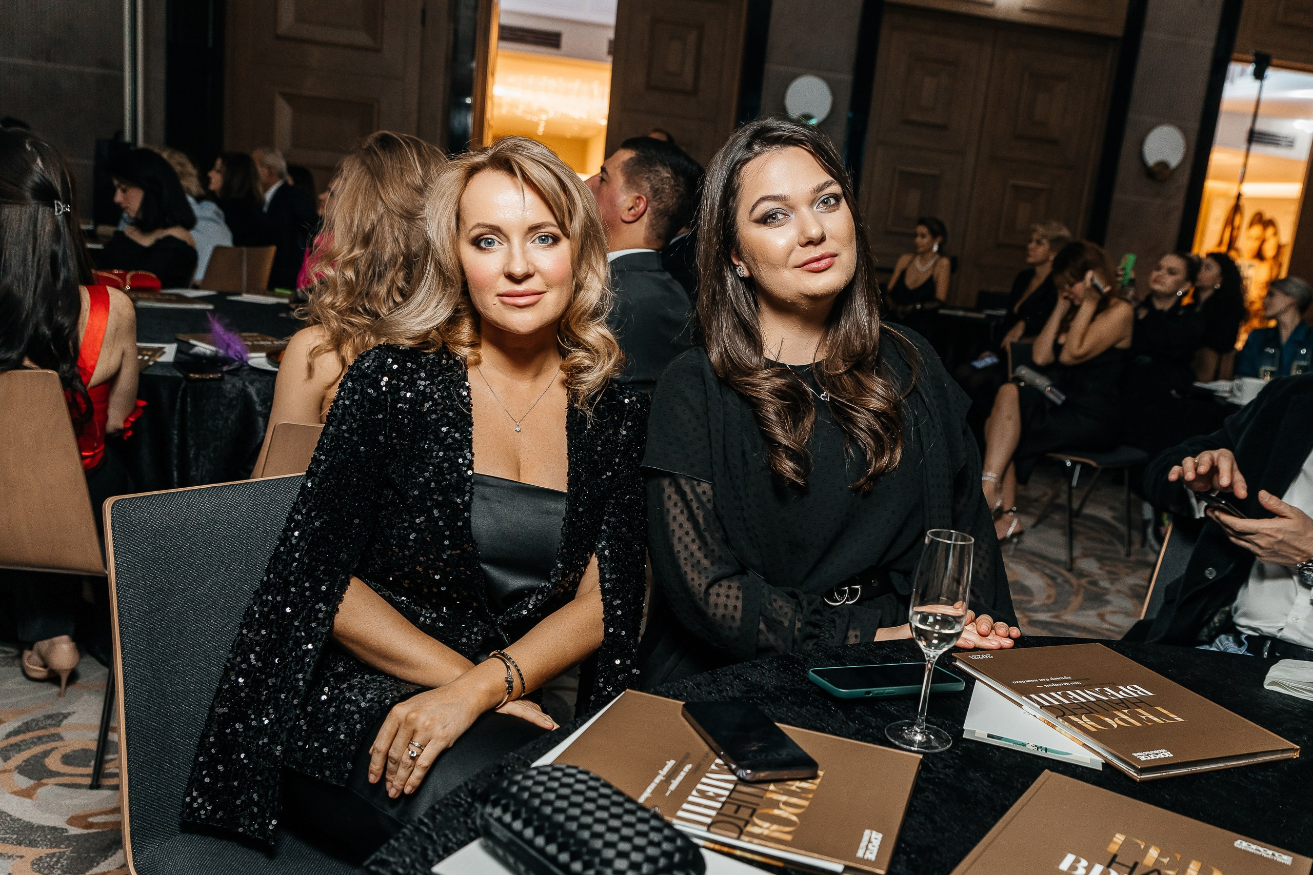 ПРЕЗЕНТАЦИЯ КНИГИ «ГЕРОИ НАШЕГО ВРЕМЕНИ». Свадебный и репортажный фотограф в Ростове-на-Дону Павел Кислов