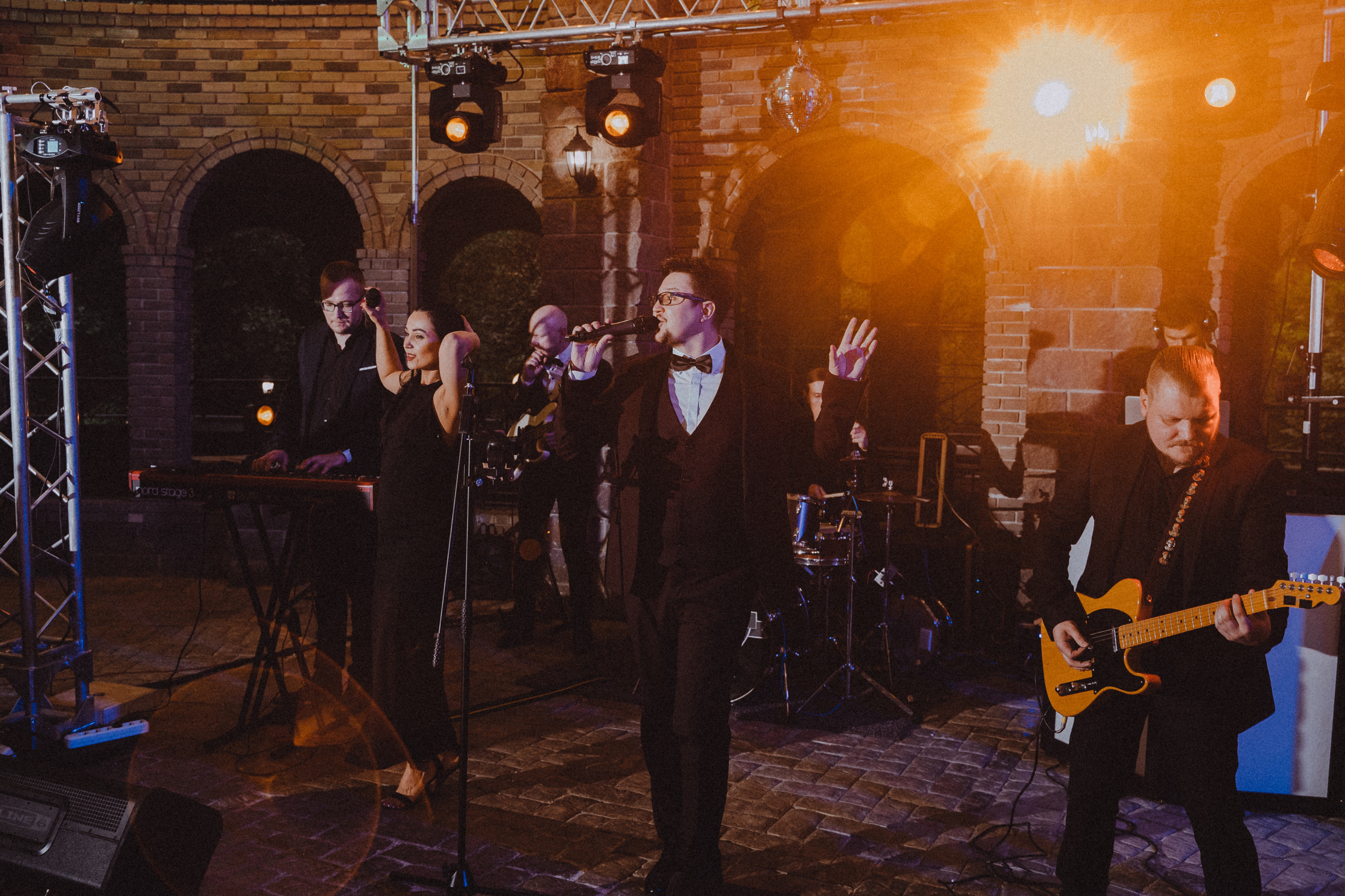 Артем и Надежда. Организация и координация свадебных и семейных торжеств