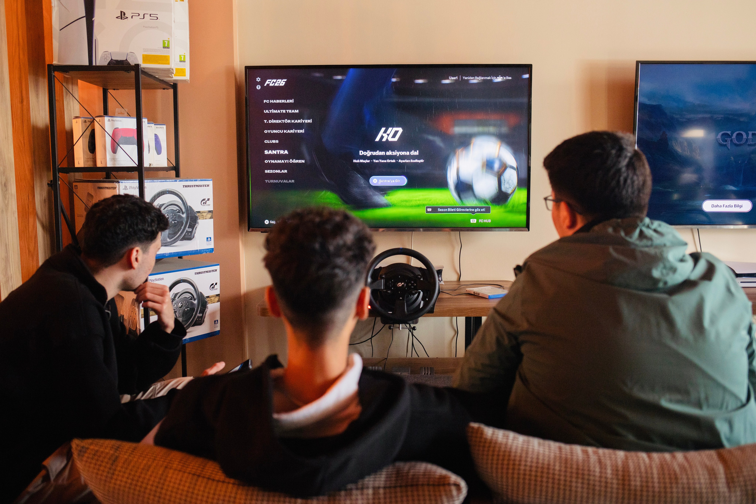 Cafe. Photographer Alina Skitovich