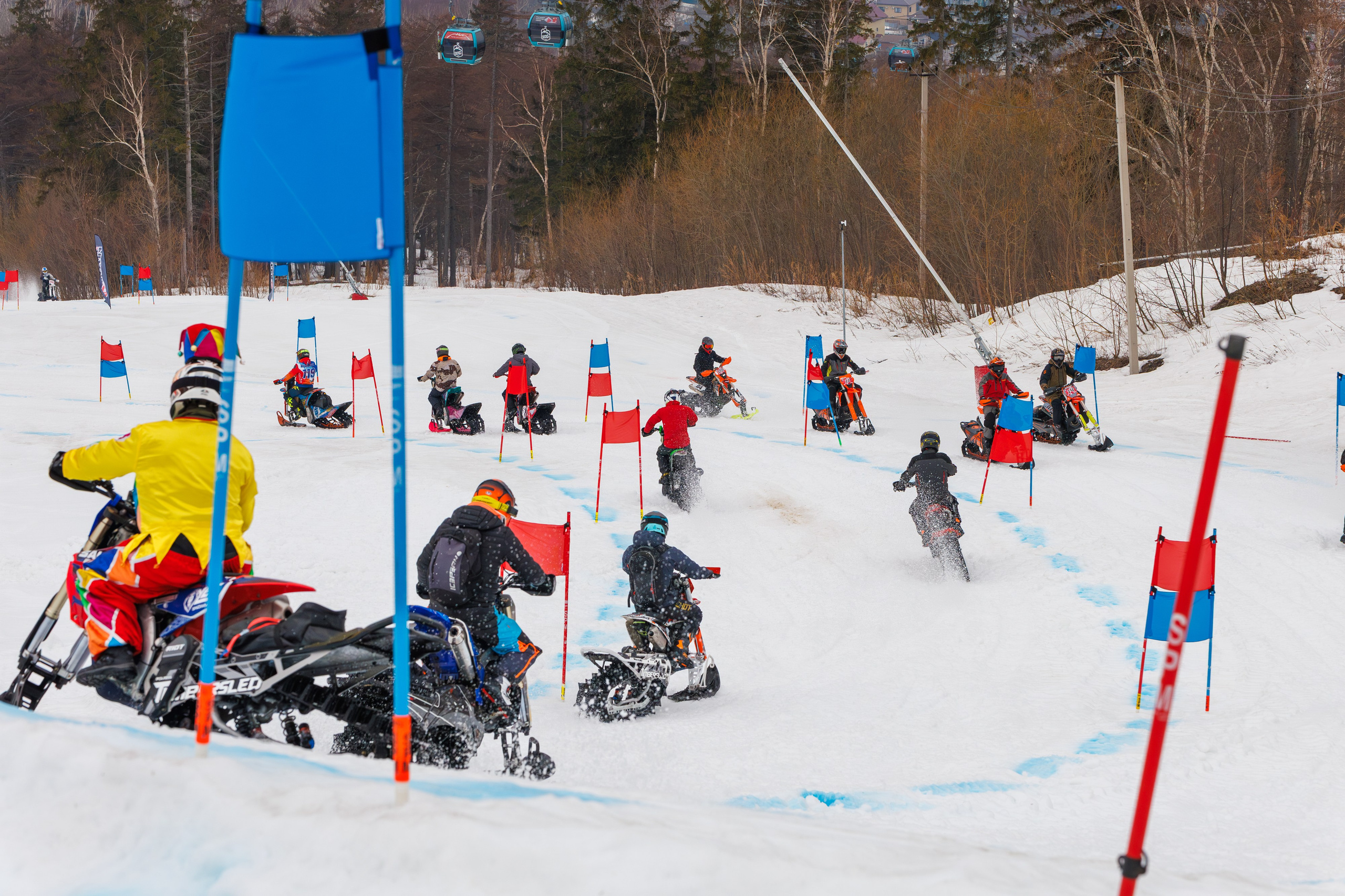 Сноубайк Шоу _ 2026. Свадебный, семейный и репортажный фотограф в Южно-Сахалинске Артур Петросян