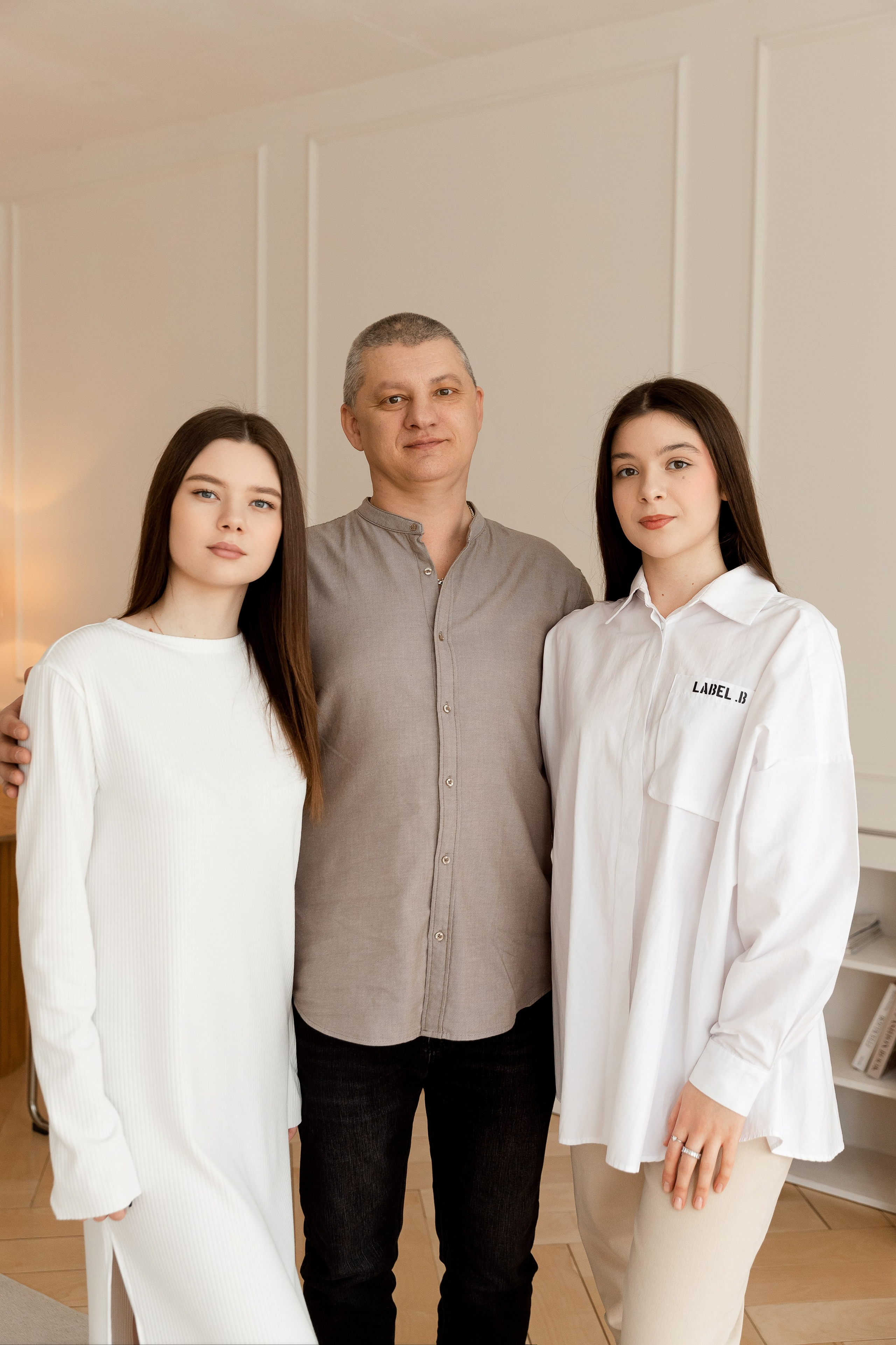 Съемка большой семьи в студии «Когда вместе». Семейный фотограф в Екатеринбурге Маргарита Курносова