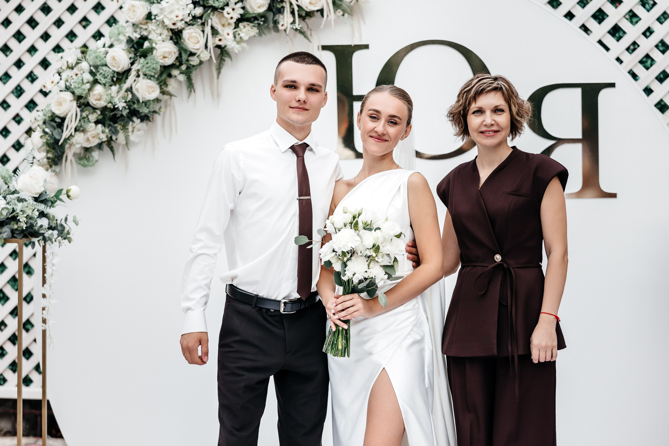 Анонс свадьбы для Яны и Юрия. Гаспра, Вилла Танго. Свадебный фотограф в Крыму и Севастополе Ольга Баскакова