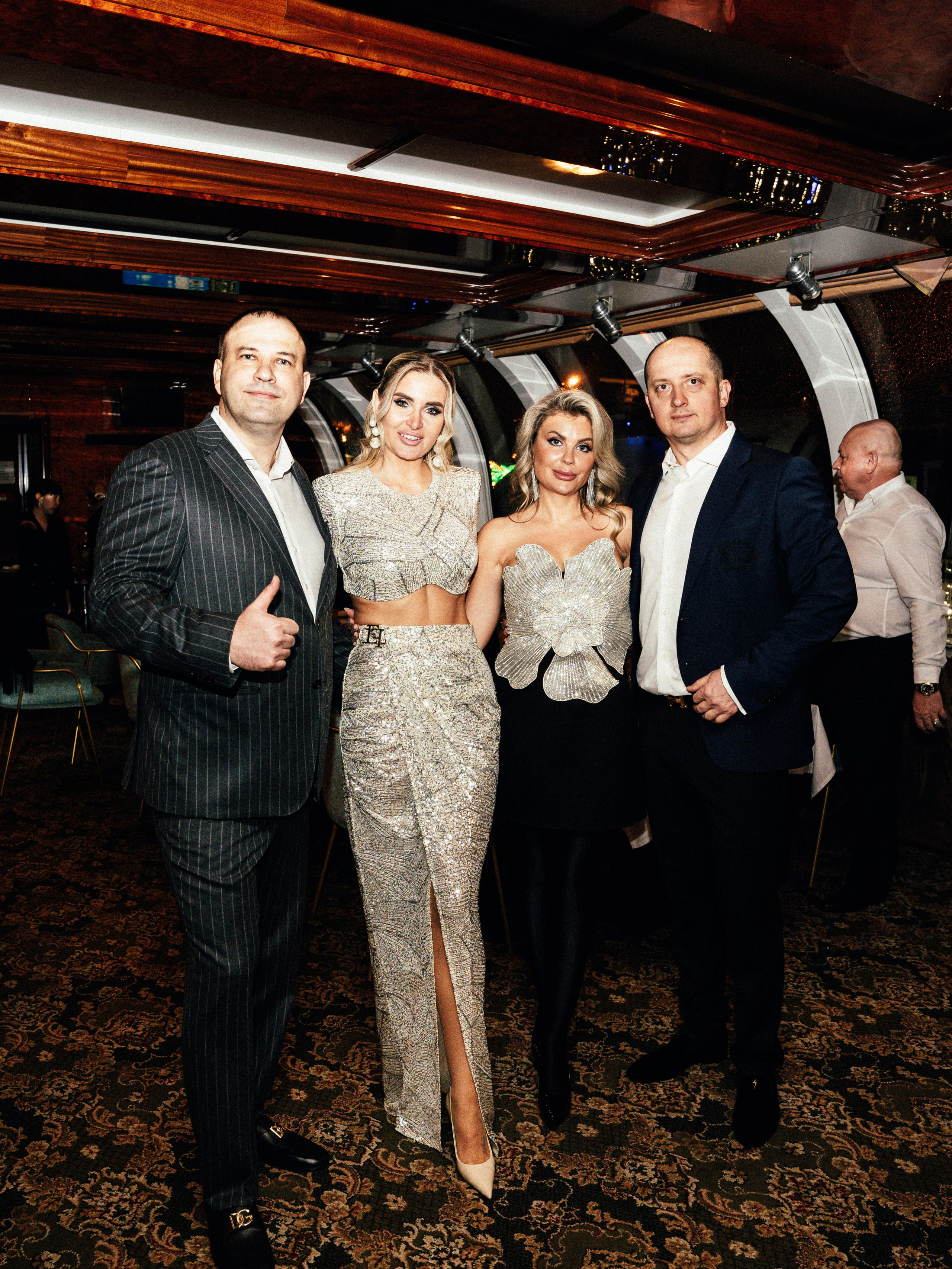 Корпоратив Erwin Река. Портретный и репортажный фотограф