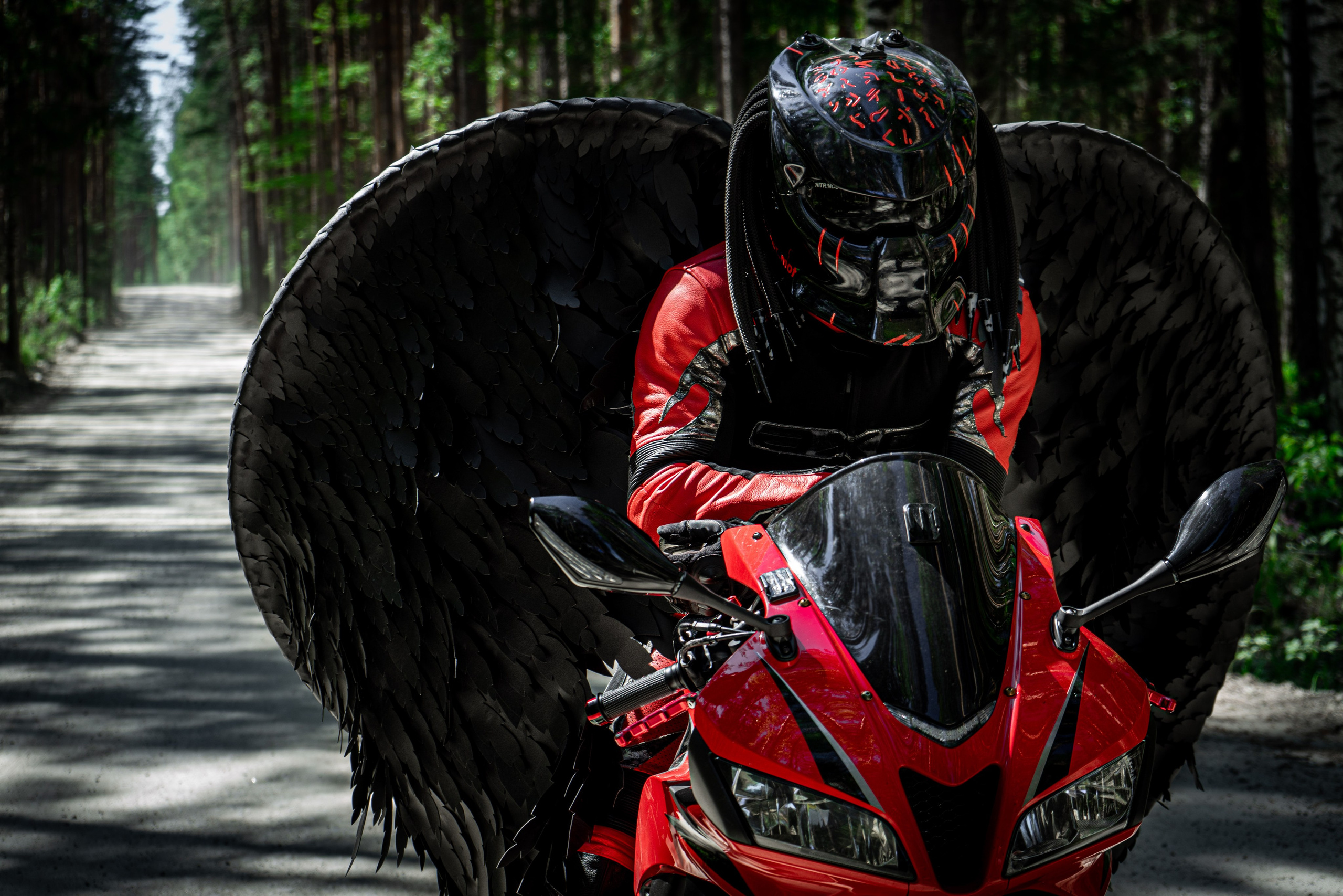 Мужская фотосессия на мотоцикле. Фотограф Екатеринбург Кокшарова Александра