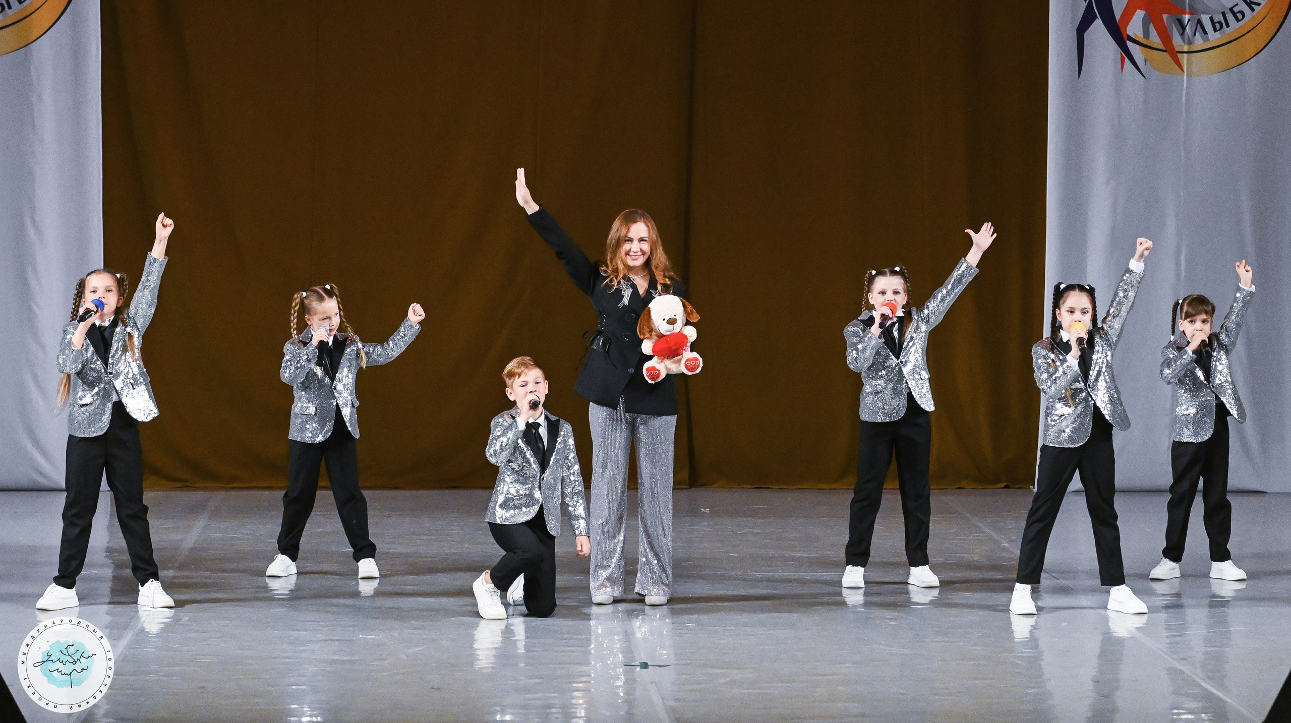 08.07.2025 «Улыбки Мира» Финал Международного творческого проекта г. Санкт-Петербург. Медиастудия Фото Концепт