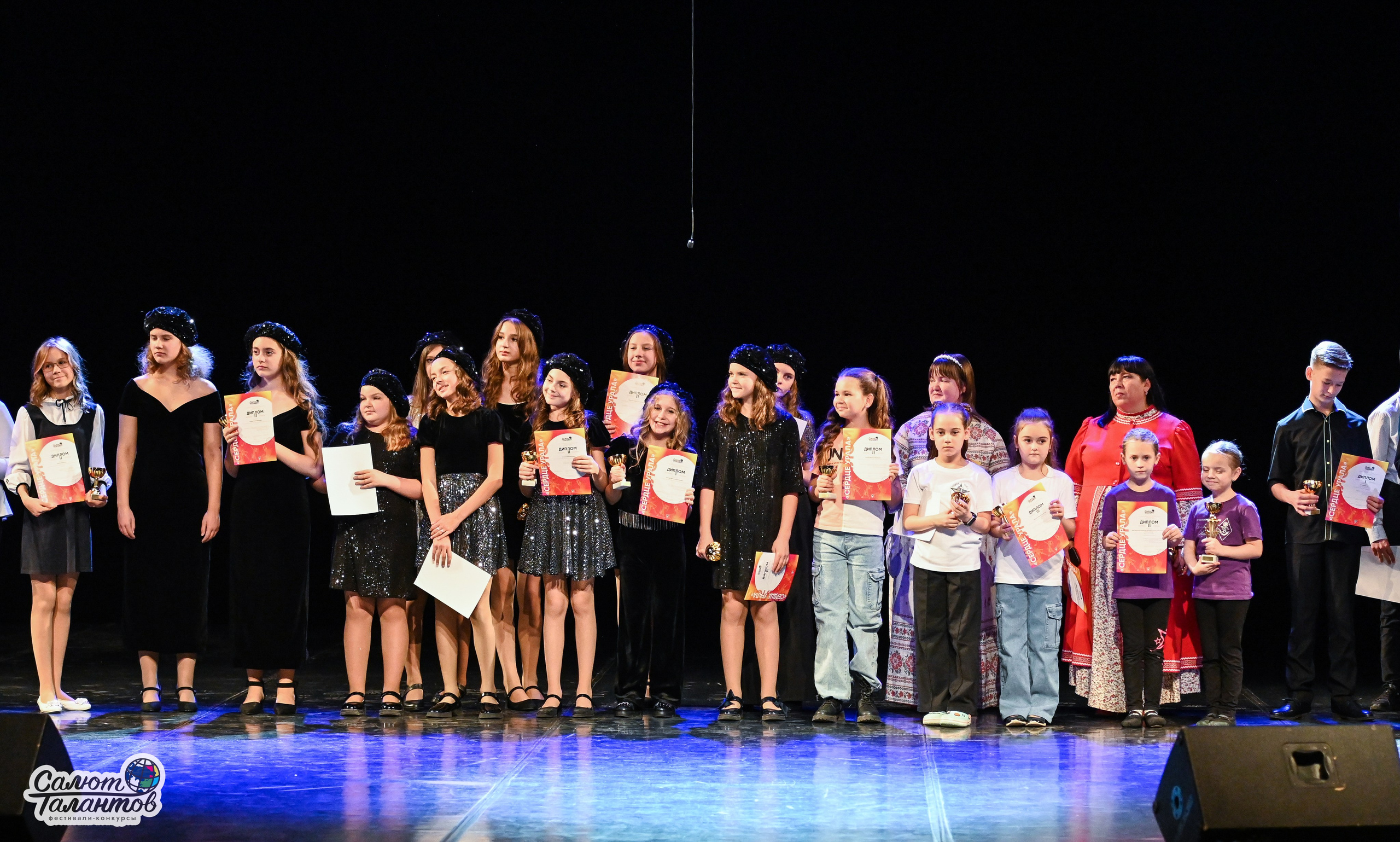 30.10.2024 6-й Международный Творческий Фестиваль-Конкурс «СЕРДЦЕ УРАЛА» г. Екб. Медиастудия Фото Концепт