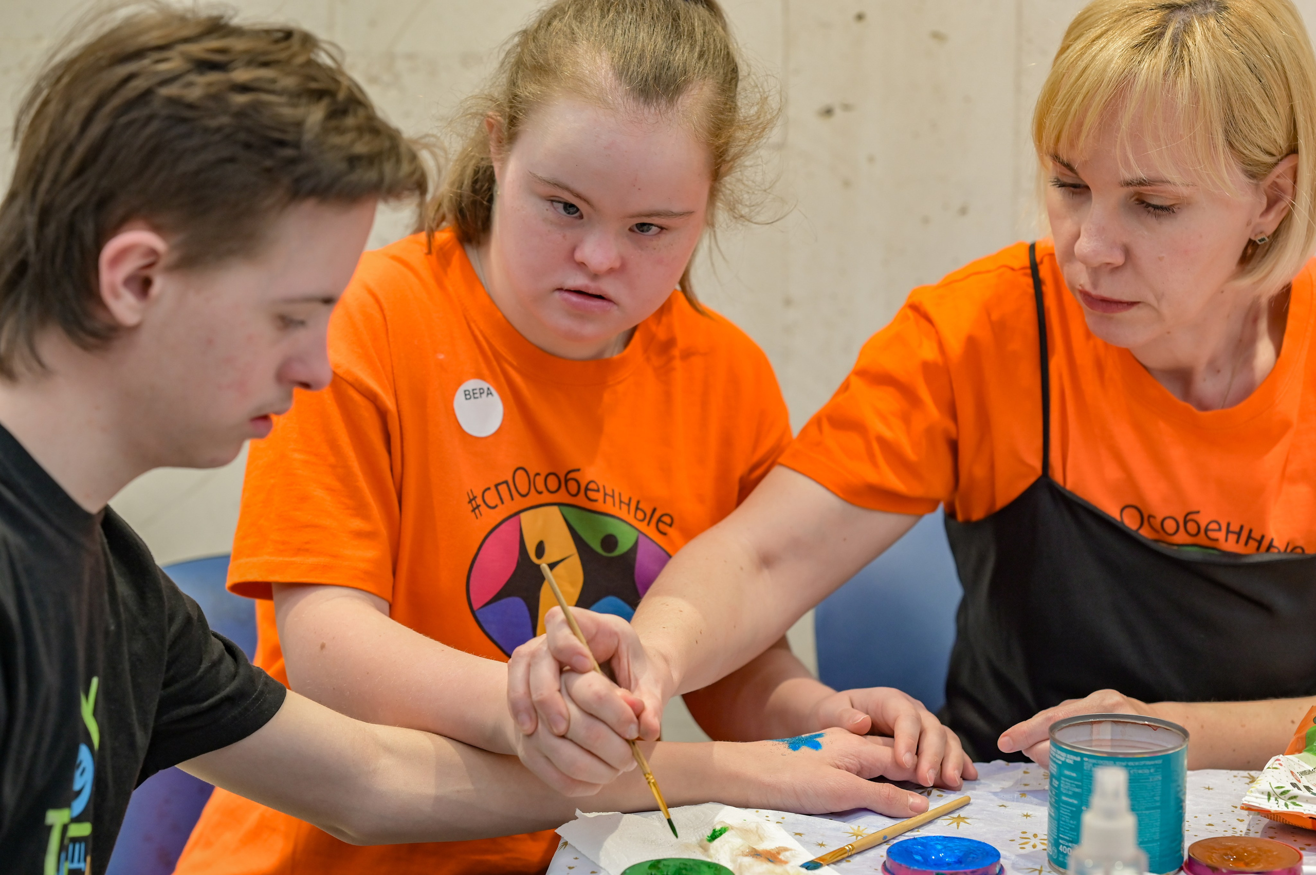 «Люди как люди» РДГБ 2024 г. Семейный и репортажный фотограф в Москве Анастасия Трубкина