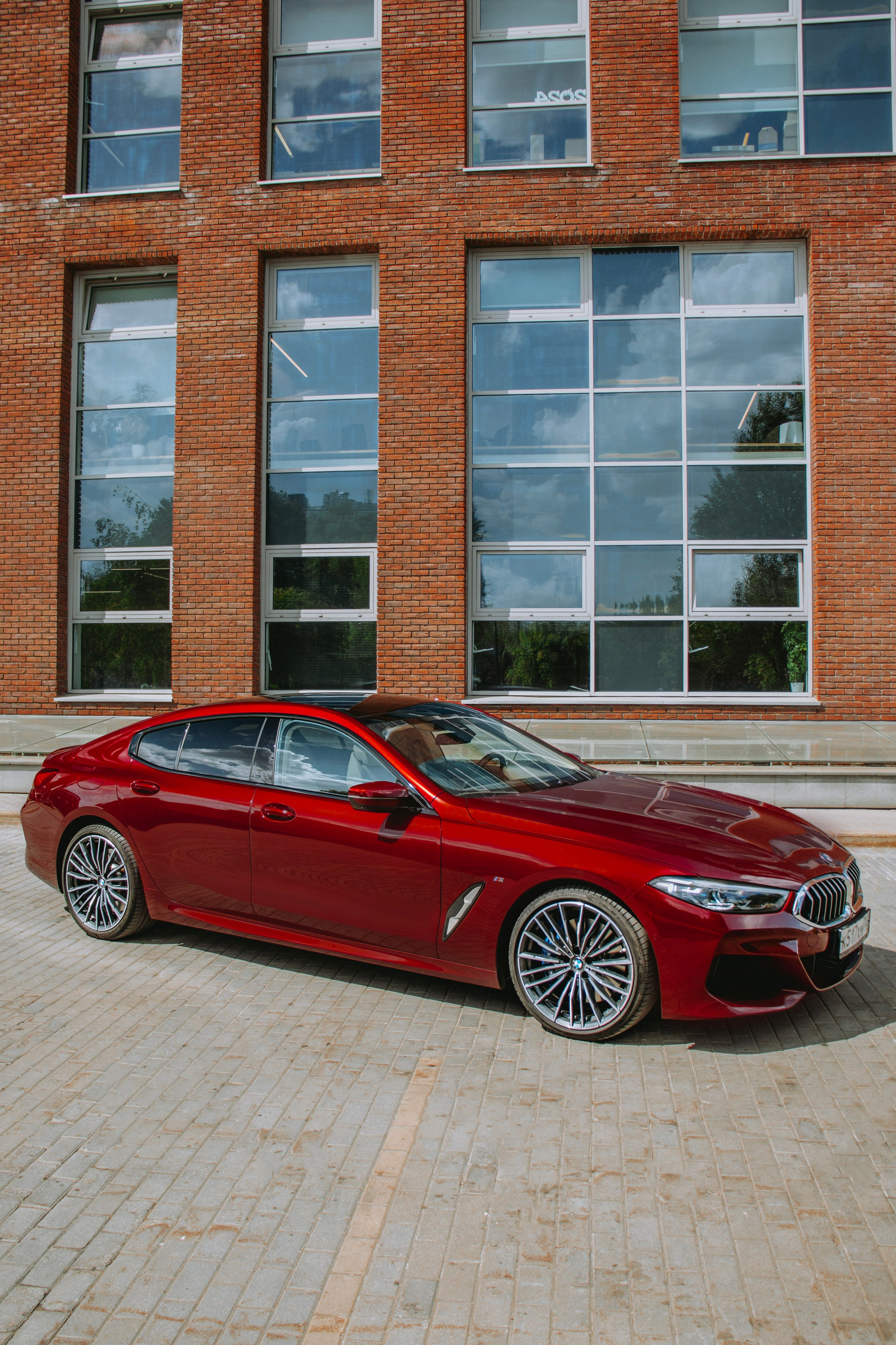 BMW 8 Grand Coupe. Автомобильный фотограф Ногинск Денис Городок