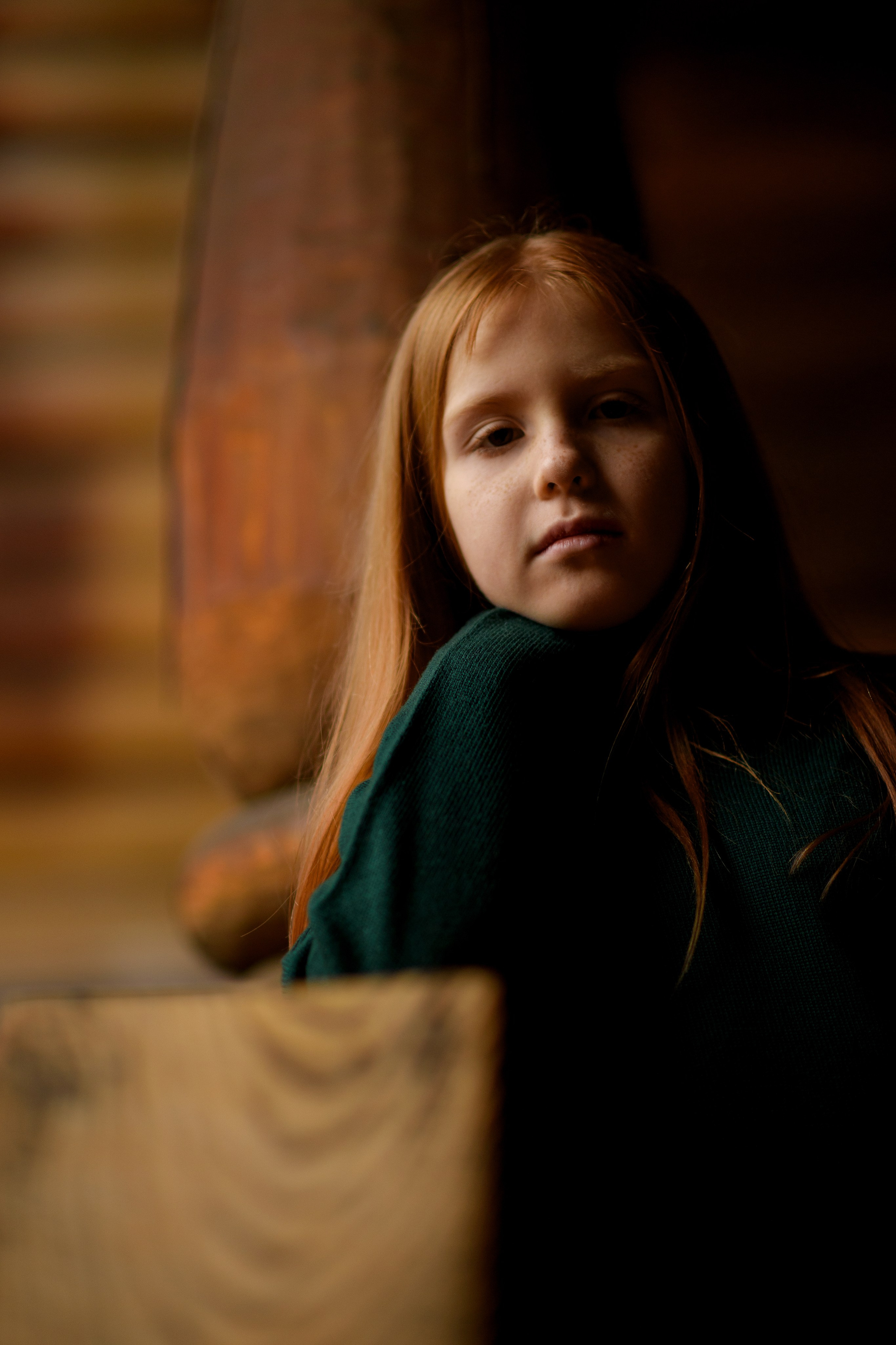 Фотосессия рыжей девочки-подростка в Коломенском. Главная