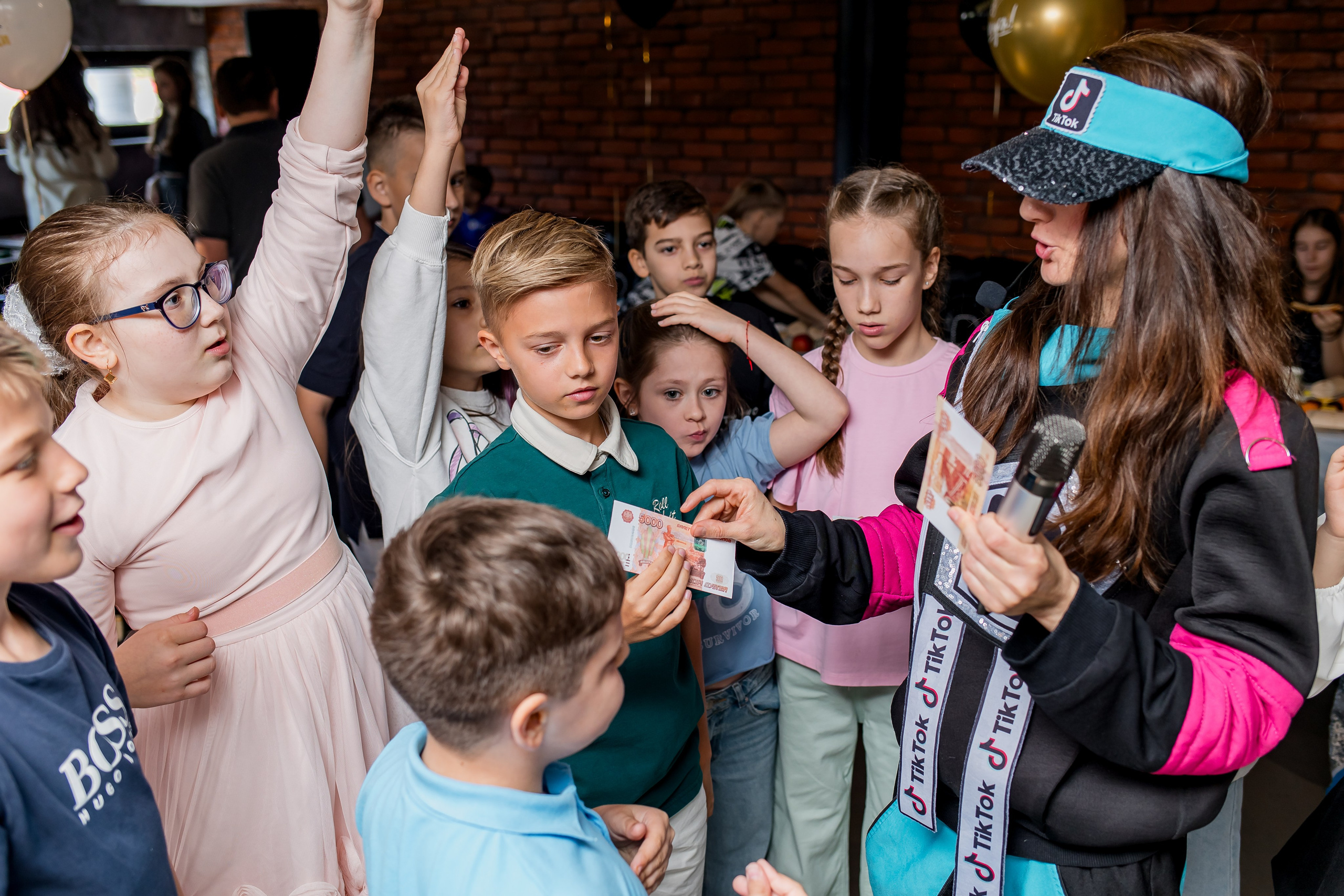 Выпускной 4 класс. Фотограф в Москве Авдеева Мария