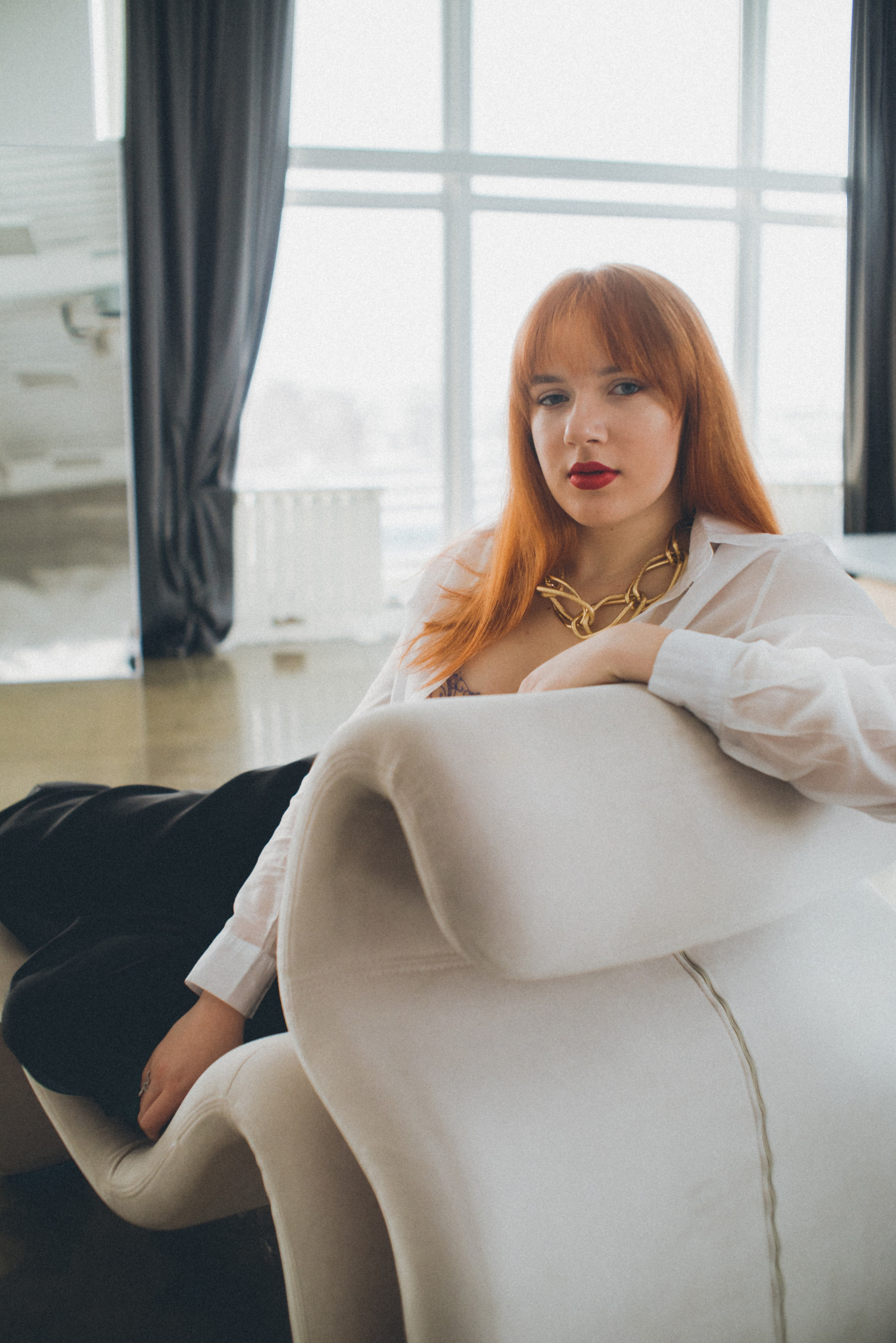 Катя, студия. Фотограф в Новосибирске Полина Колмачевская