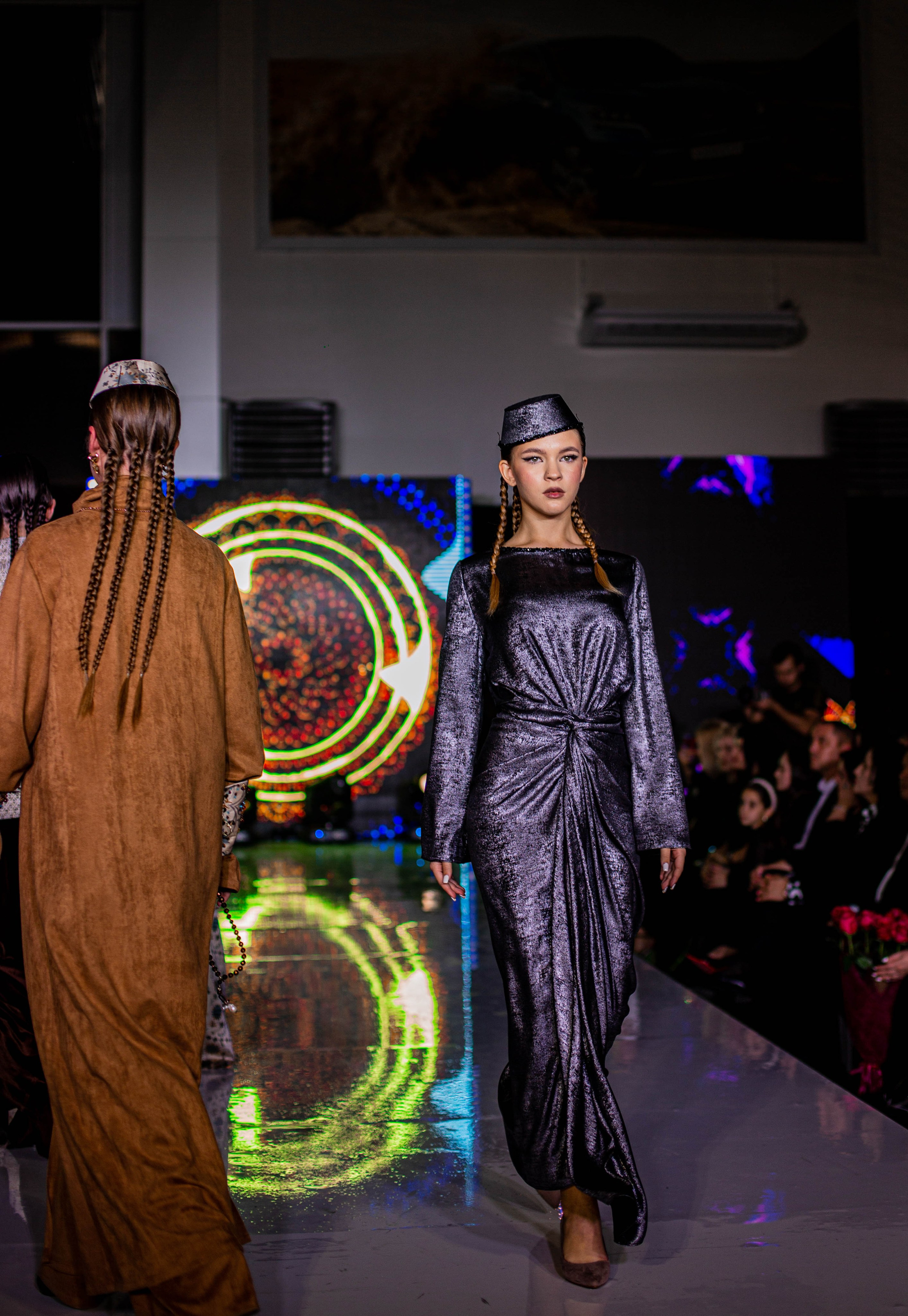 Crimean Tatar fashion show «Urba fashion day». Beye Shevkiyeva Photography