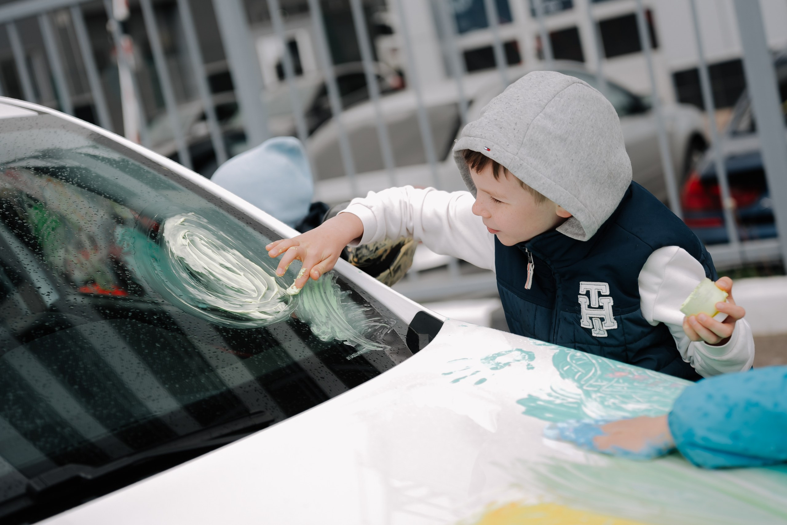 Рольф Октябрьская. Night2Day Санкт-Петербург