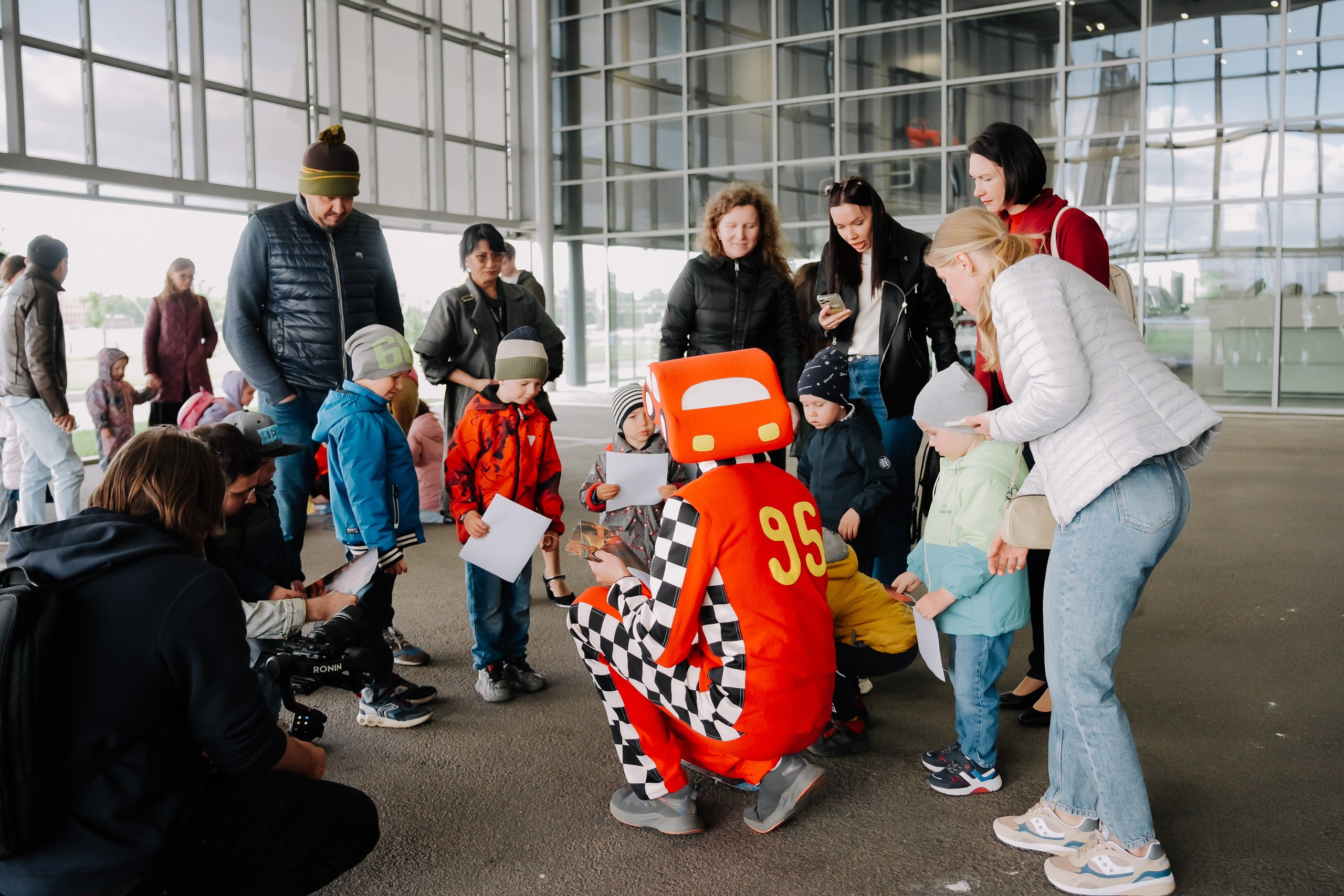 Рольф Октябрьская. Night2Day Санкт-Петербург
