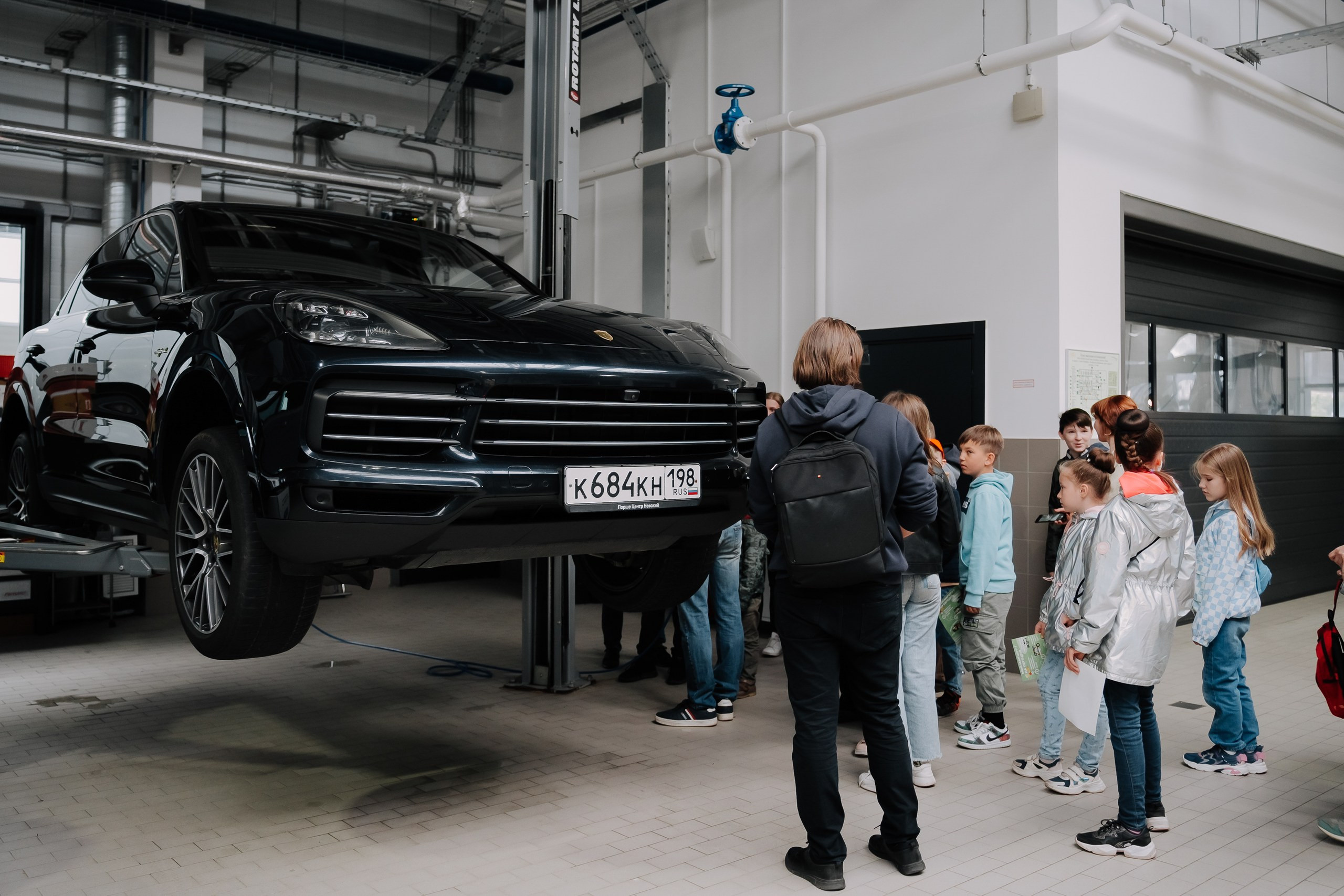 Рольф Октябрьская. Night2Day Санкт-Петербург