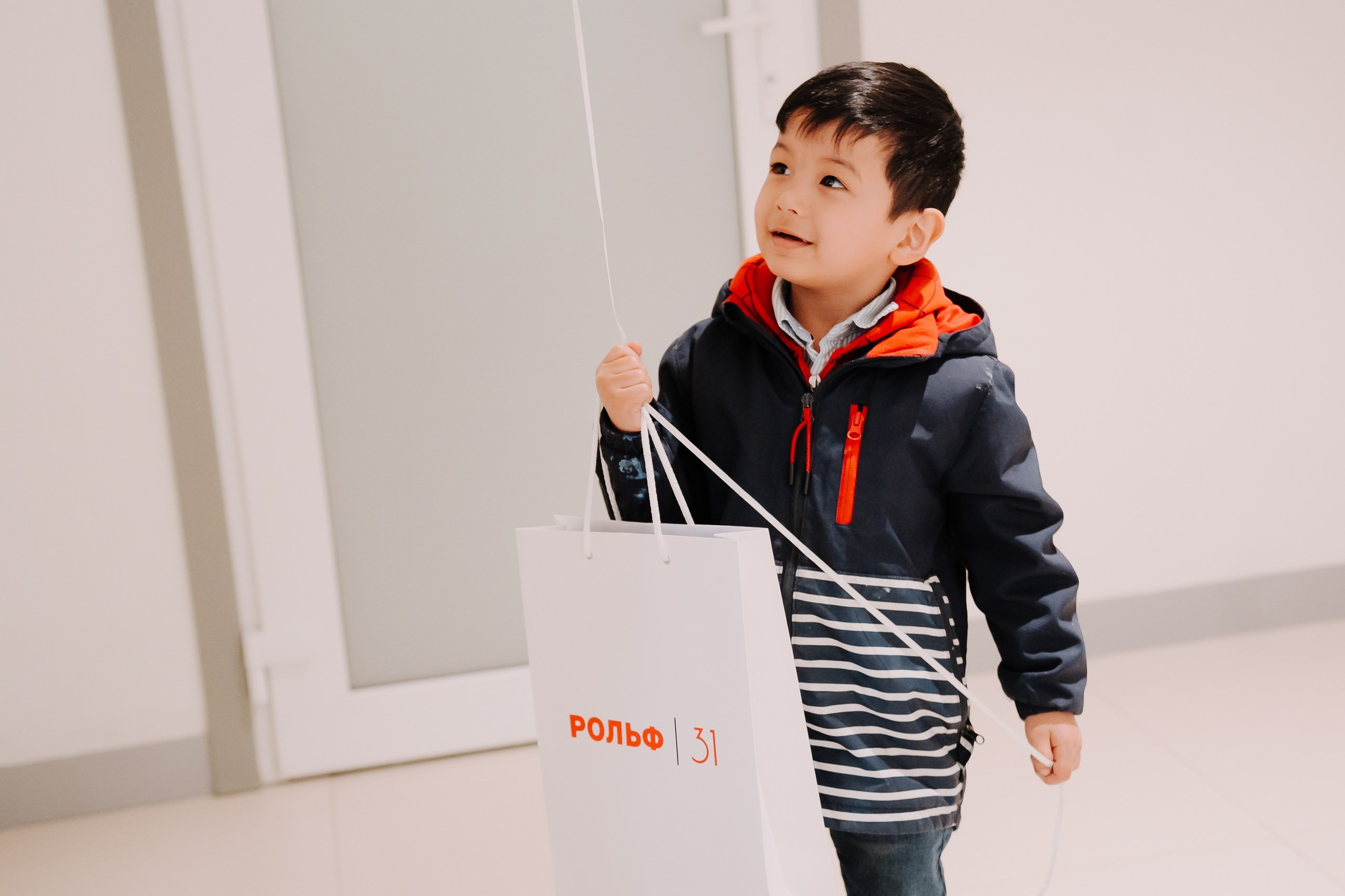 Рольф Октябрьская. Night2Day Санкт-Петербург