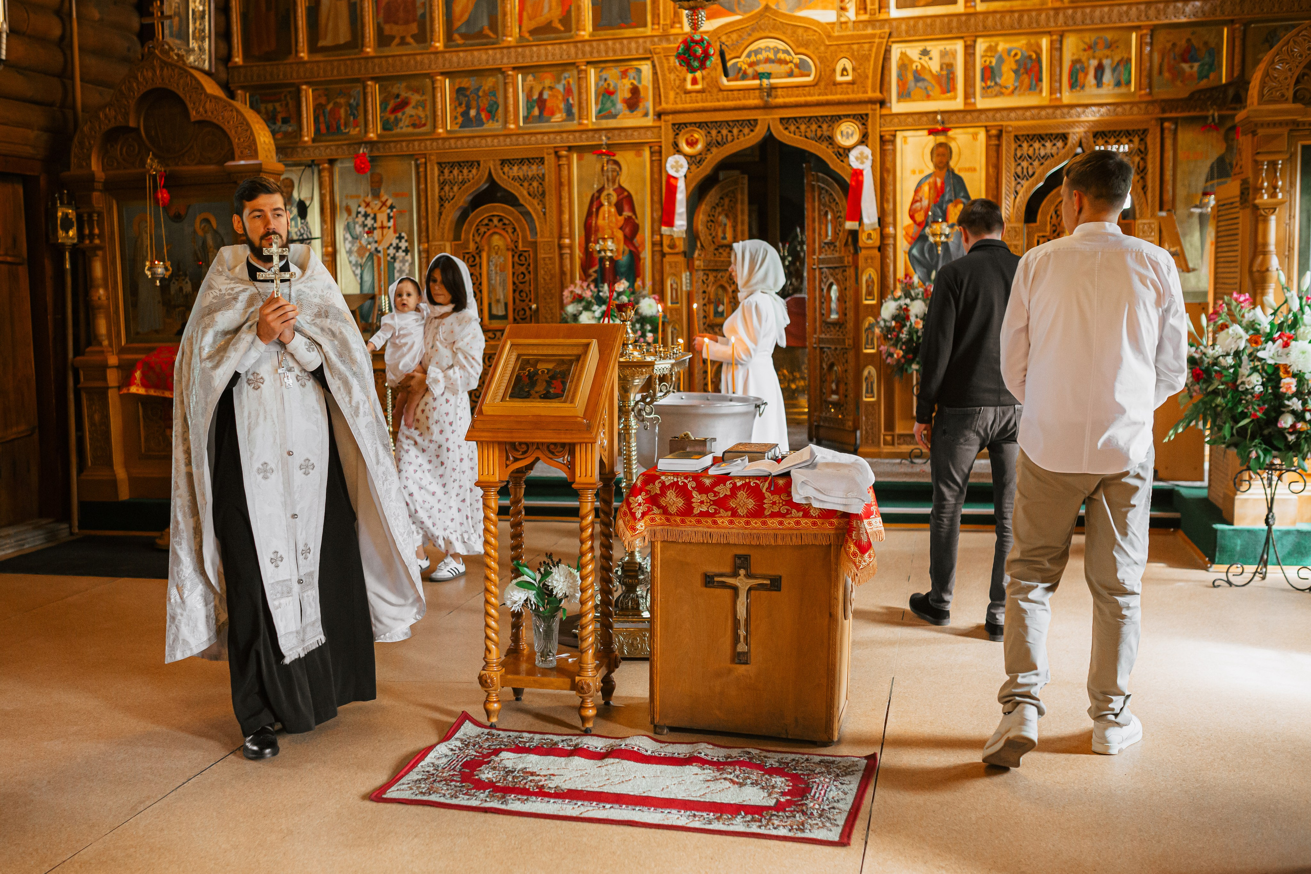 Храм святого праведного Иоанна Кронштадтского. Свадебный и семейный фотограф