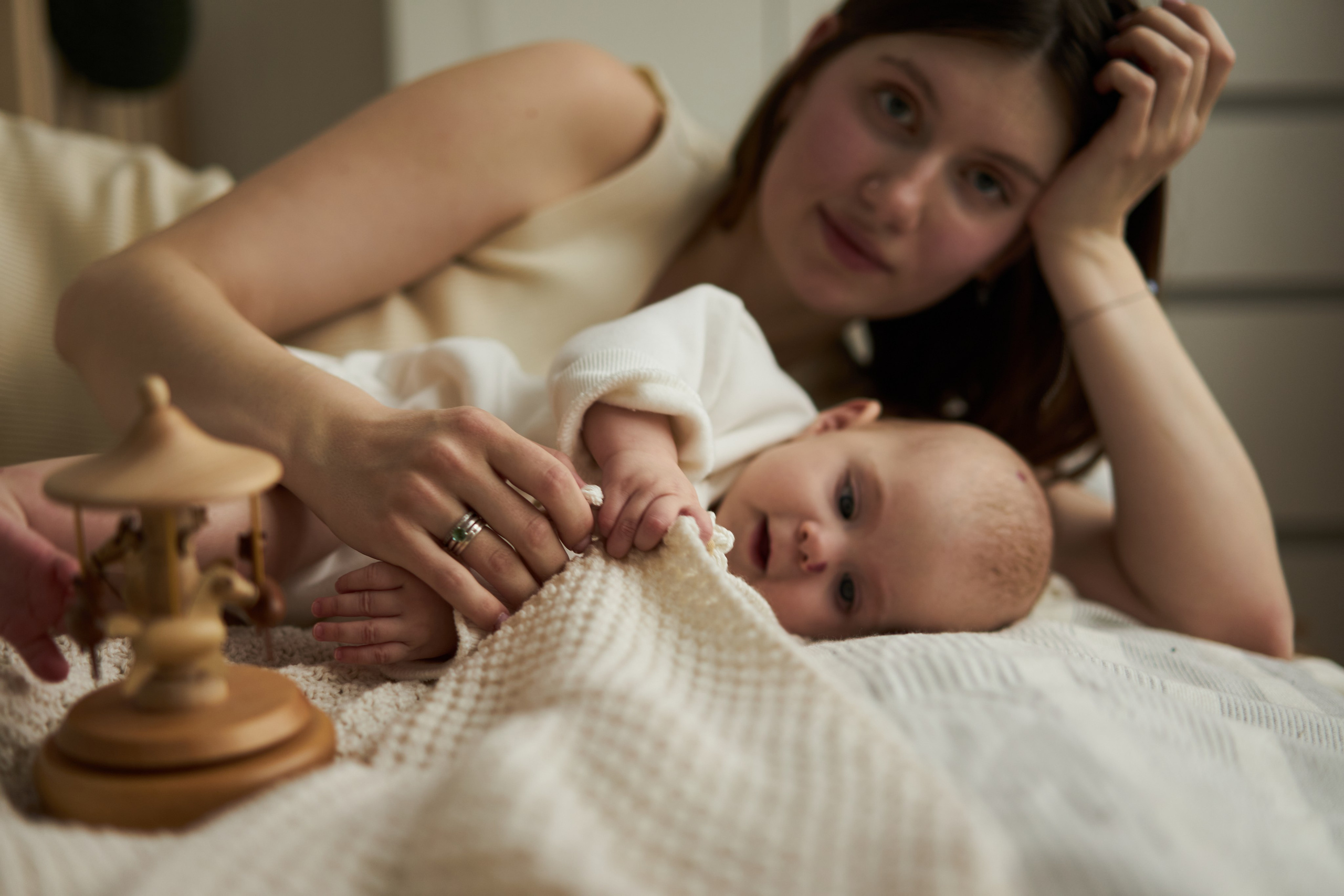 Семейная фотосессия дома. Фотограф Екатеринбург Кокшарова Александра