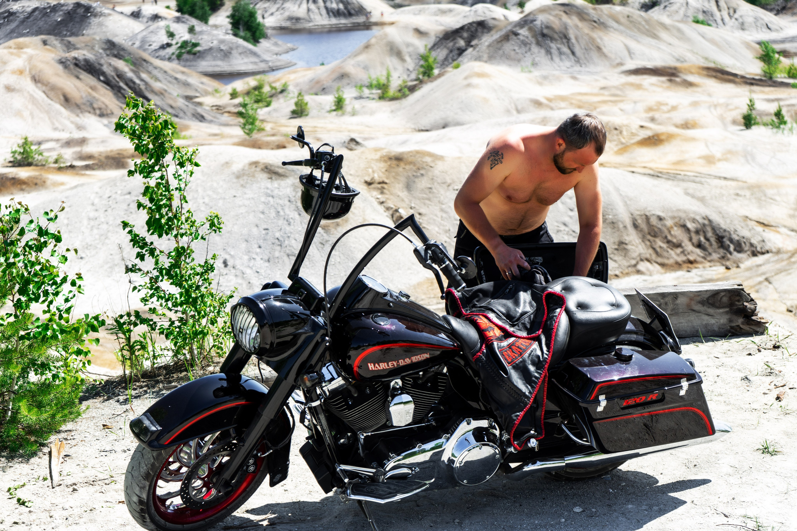 Мужская фотосессия на Марсе. Фотограф Екатеринбург Кокшарова Александра