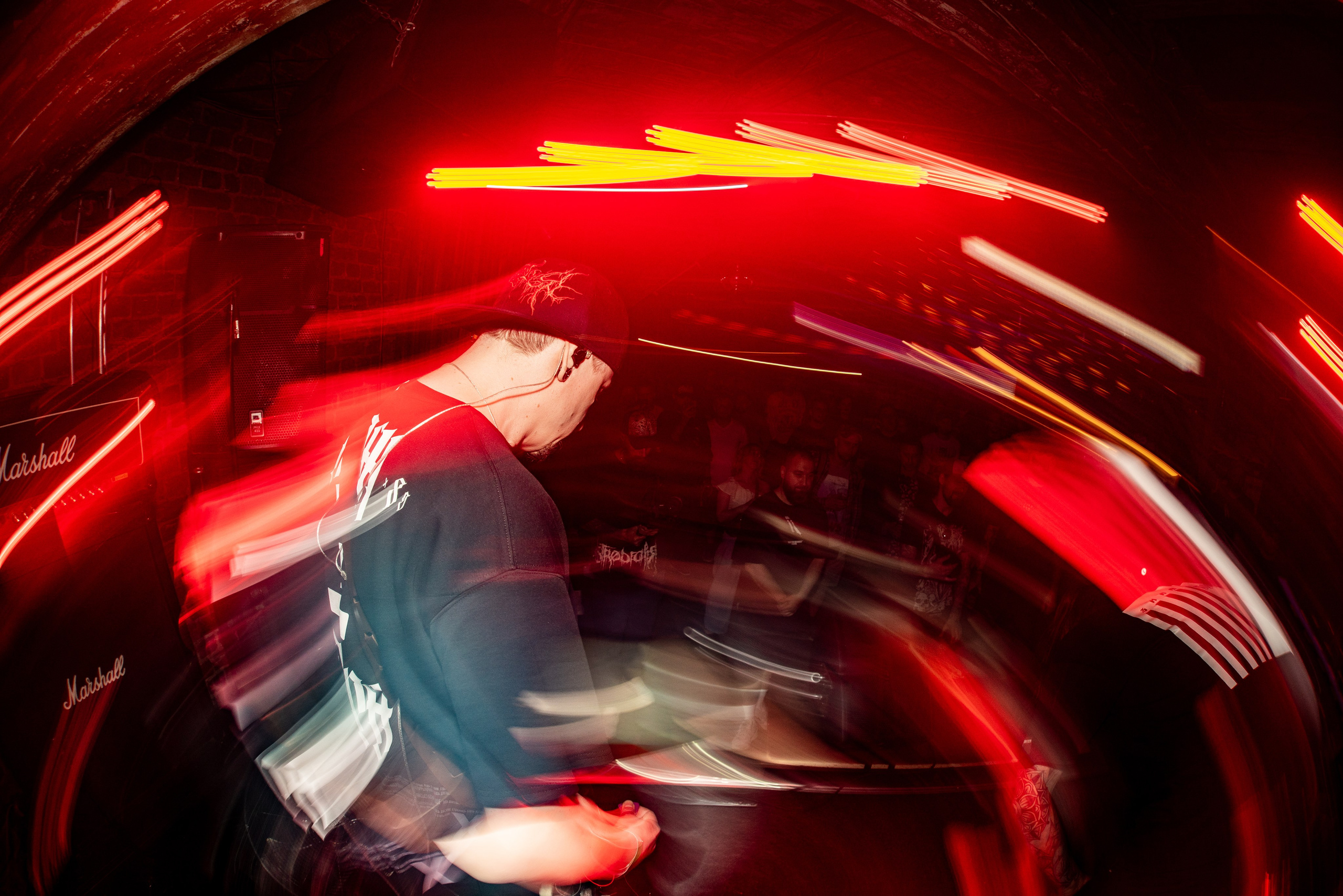 ОМУТ ГИГ|Zoccolo 2.0. Концертный и репортажный фотограф в Санкт-Петербурге Слава Пахомов