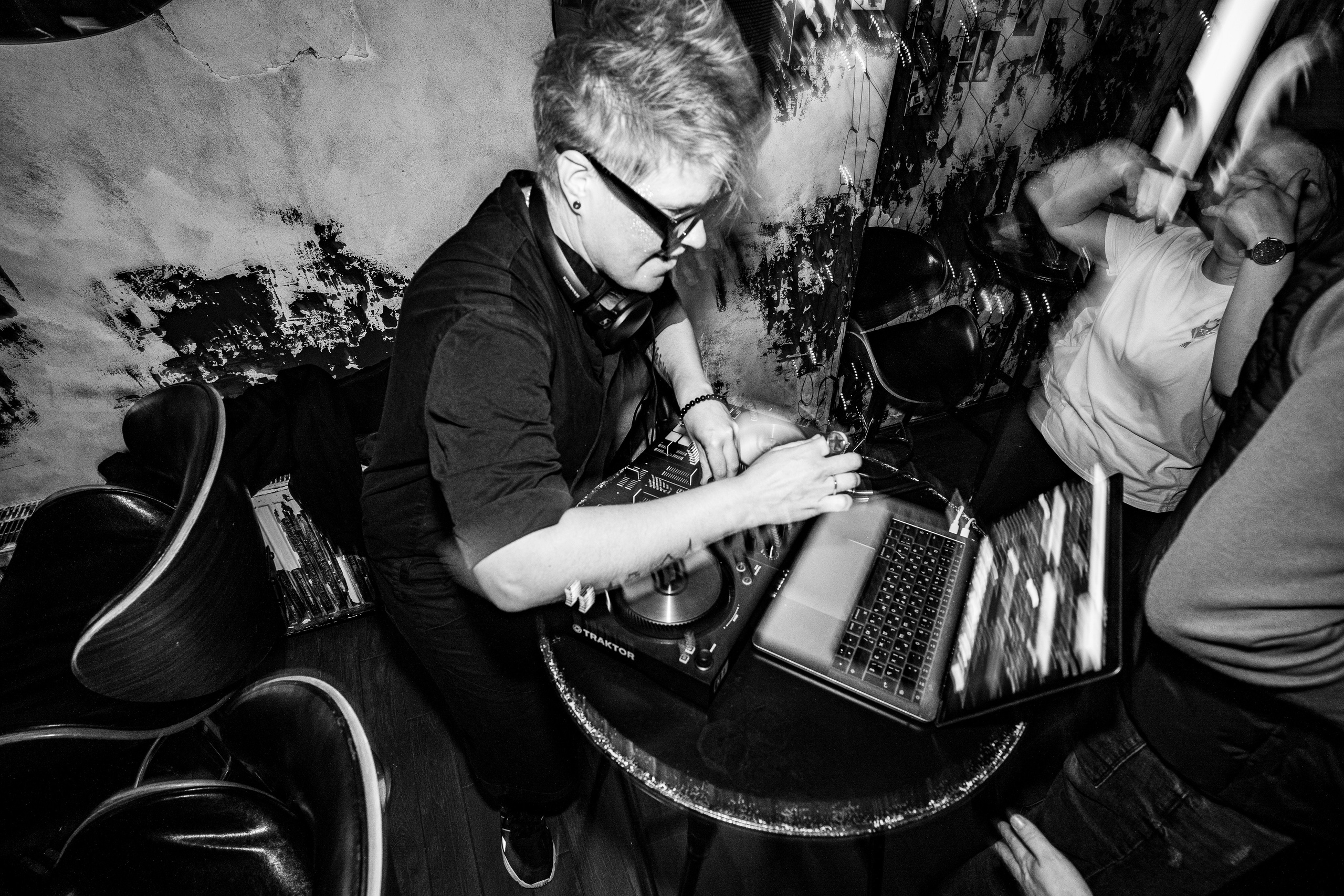 Бар разбитых сердец. Last summer party. Концертный и репортажный фотограф в Санкт-Петербурге Слава Пахомов