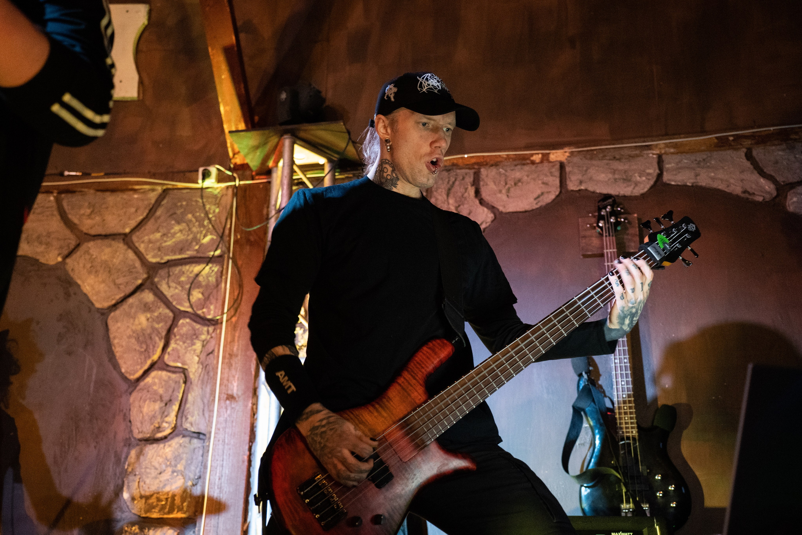 Ночь На Земле|Нора, Псков. Концертный и репортажный фотограф в Санкт-Петербурге Слава Пахомов