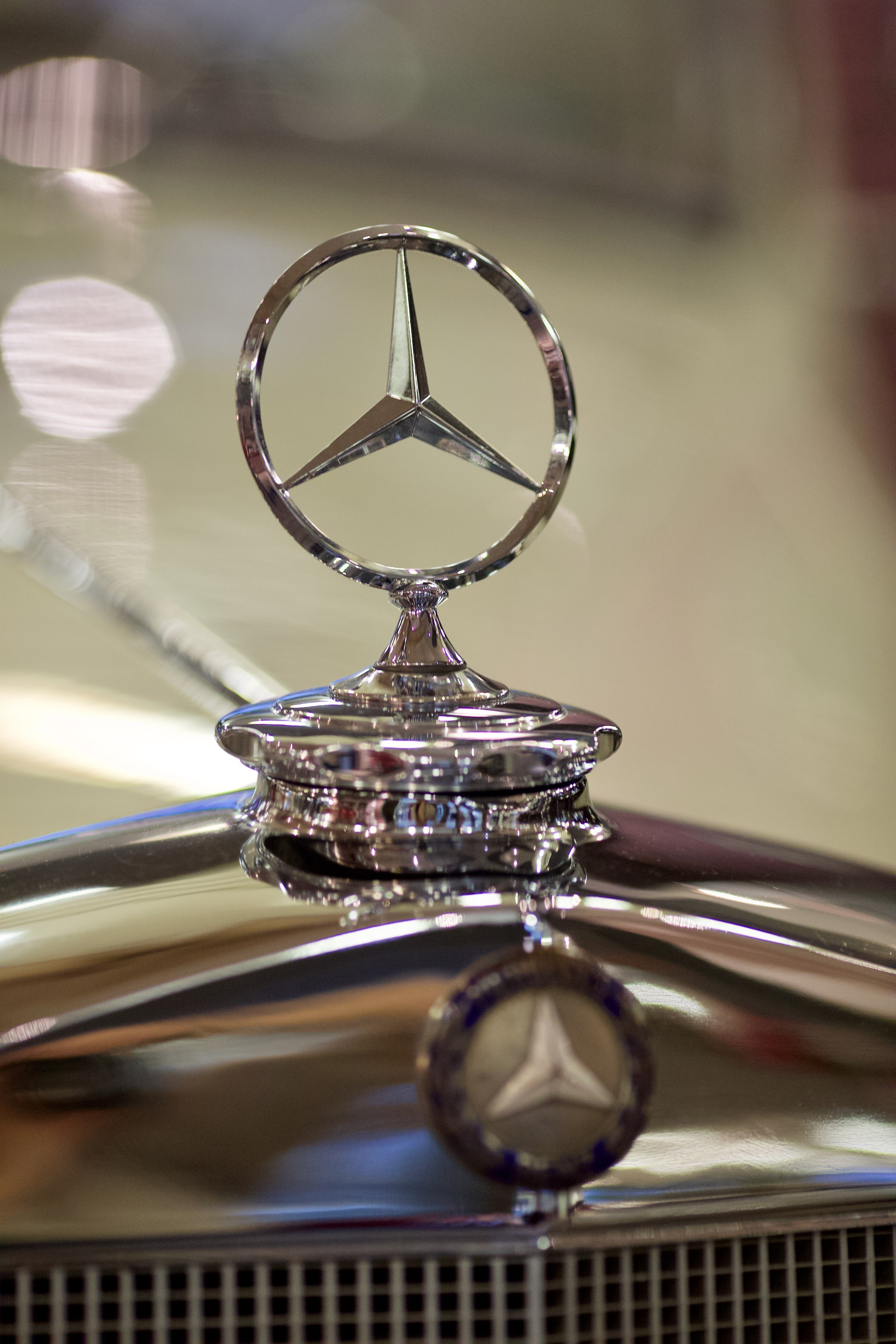 Музей Техники Вадима Задорожного. Школьные выпускные альбомы в Москве Марина Николаева