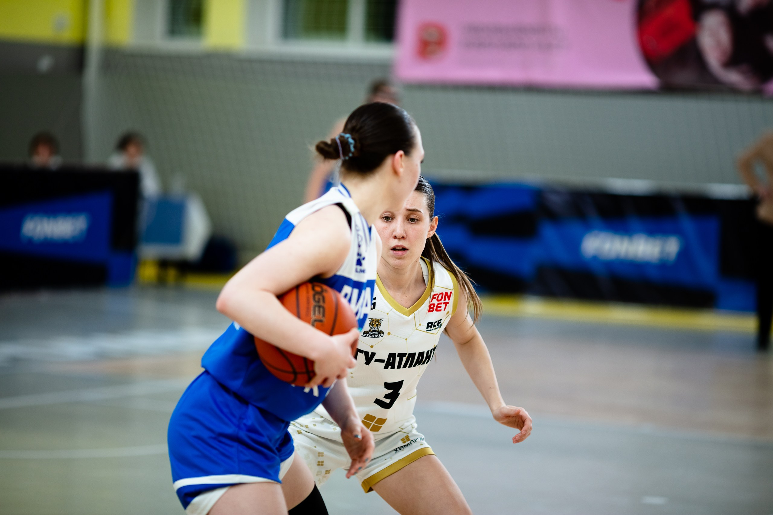 ЧГУ-Атланта — Динамо / 1 игра. Фотография