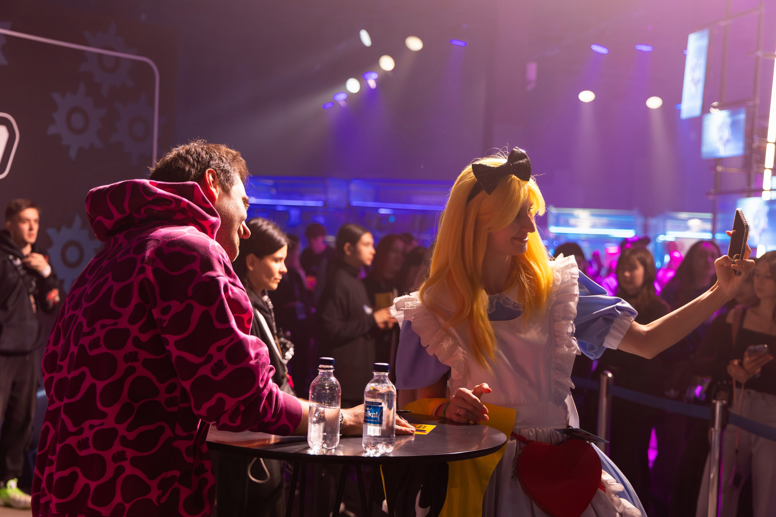 VK Fest. Показ «Стометровка» с Дмитрием Чеботарёвым. Свадебный и Event фотограф в Москве Бажина Ирина