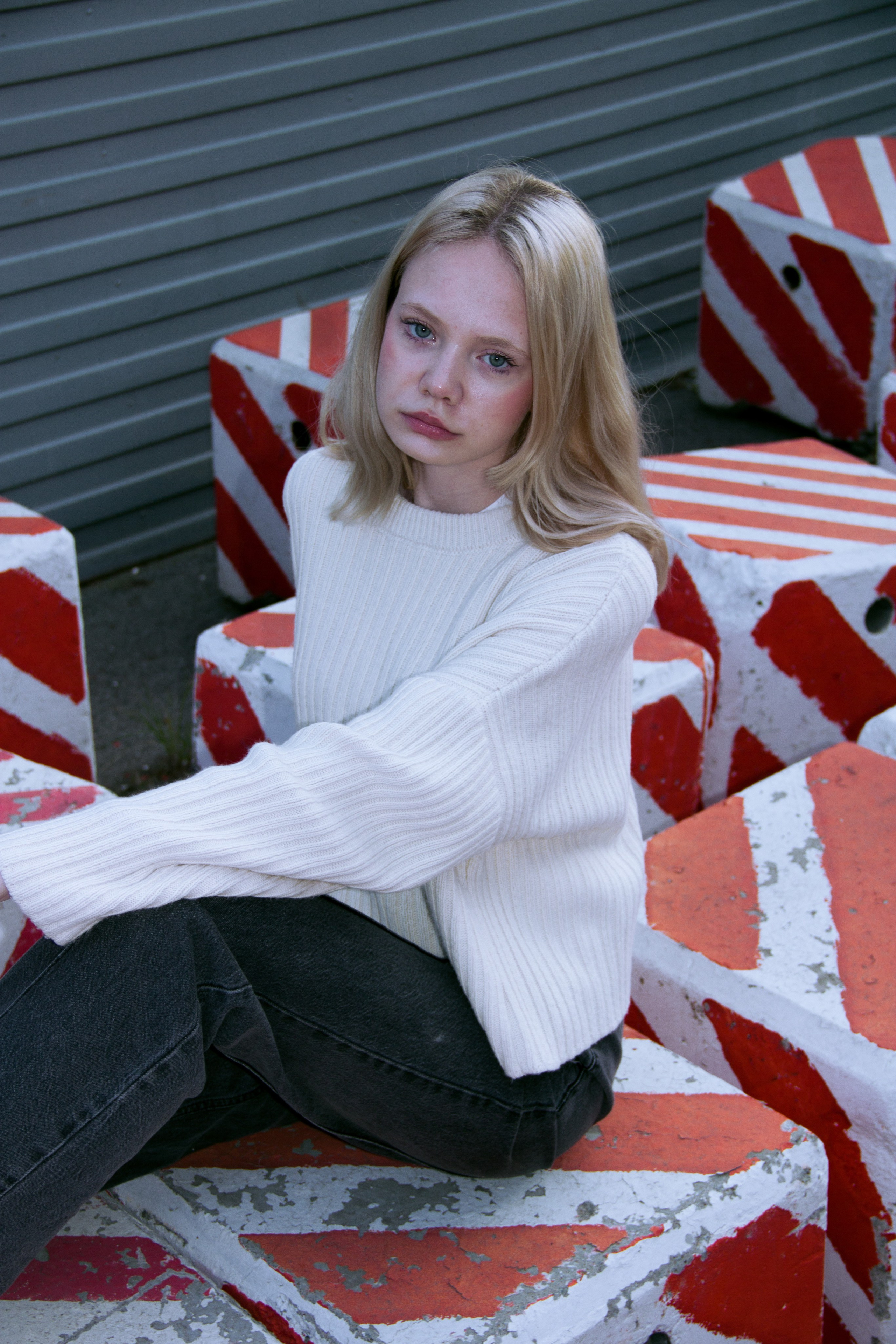 Яна. Главная