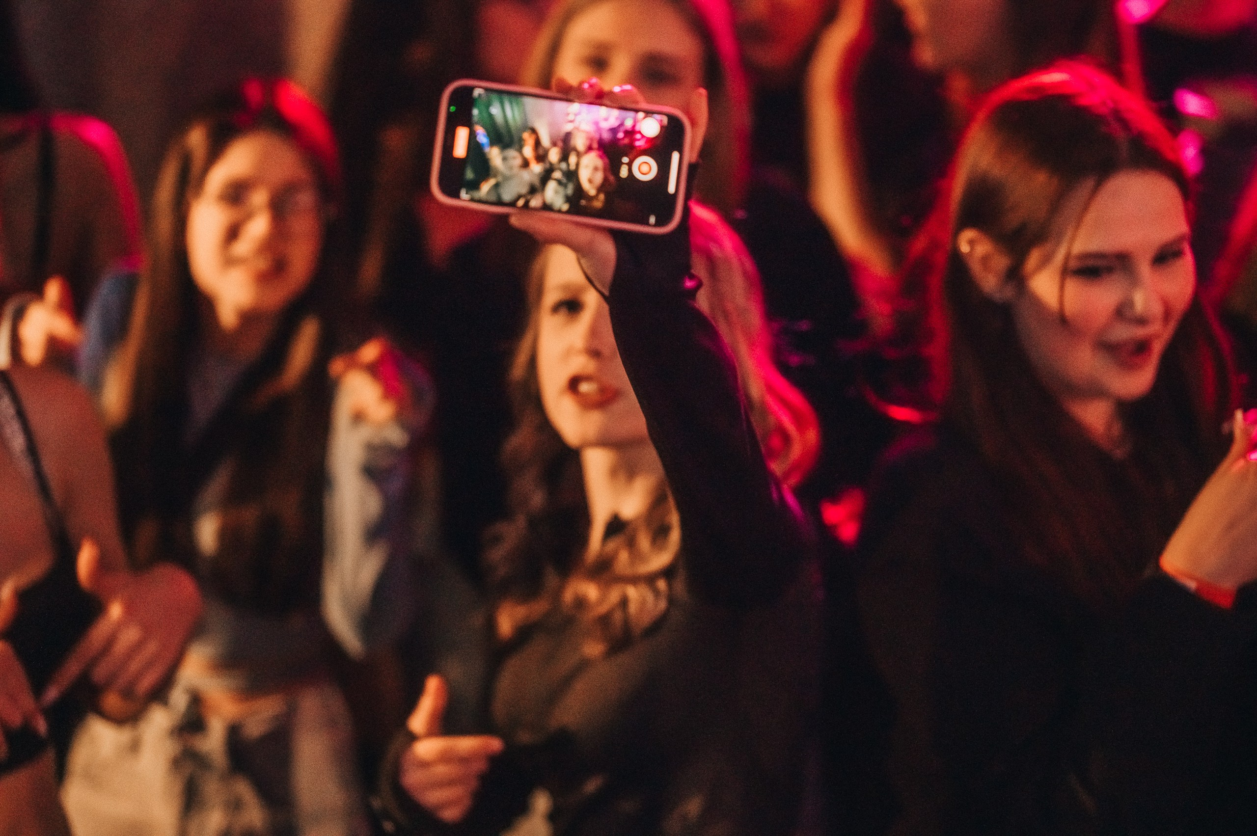 8 MARCH WOMENS DAY PARTY. Фотограф в Кемерово Владислав Шульц