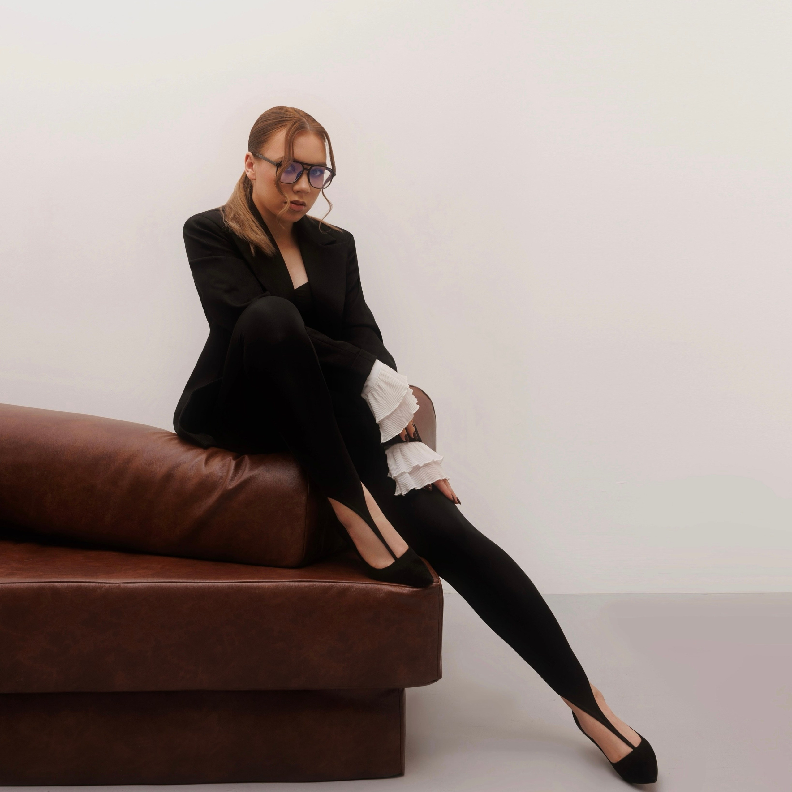 «МИНИМАЛИЗМ». Aniqiina