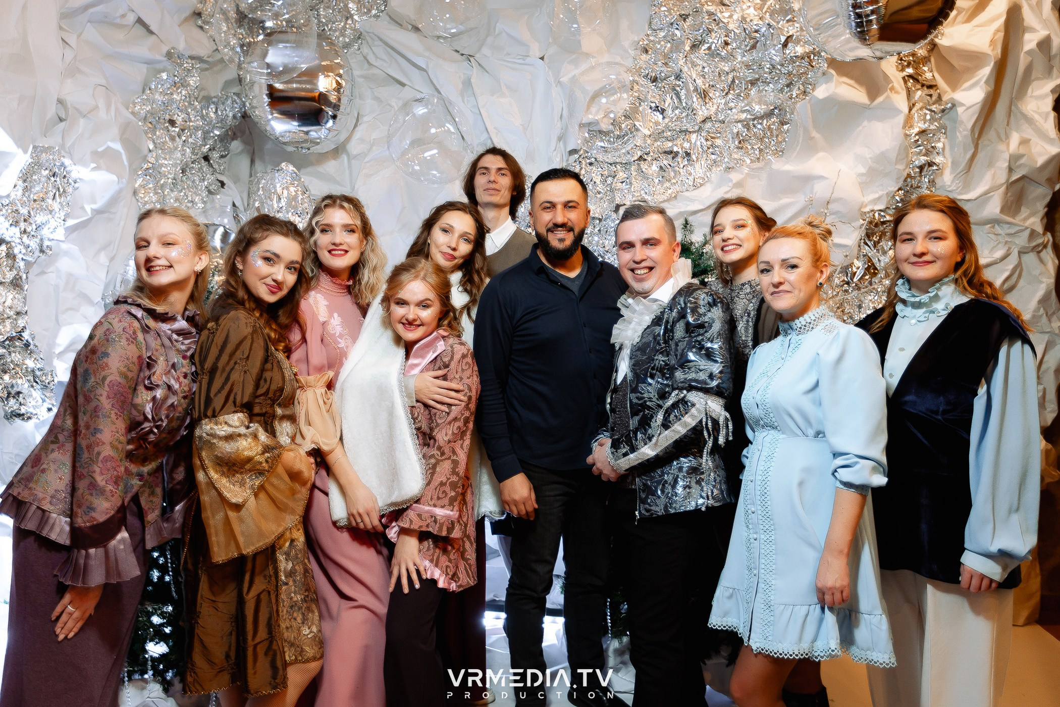 Новогодний вечер в ресторане «Лазурный Берег»