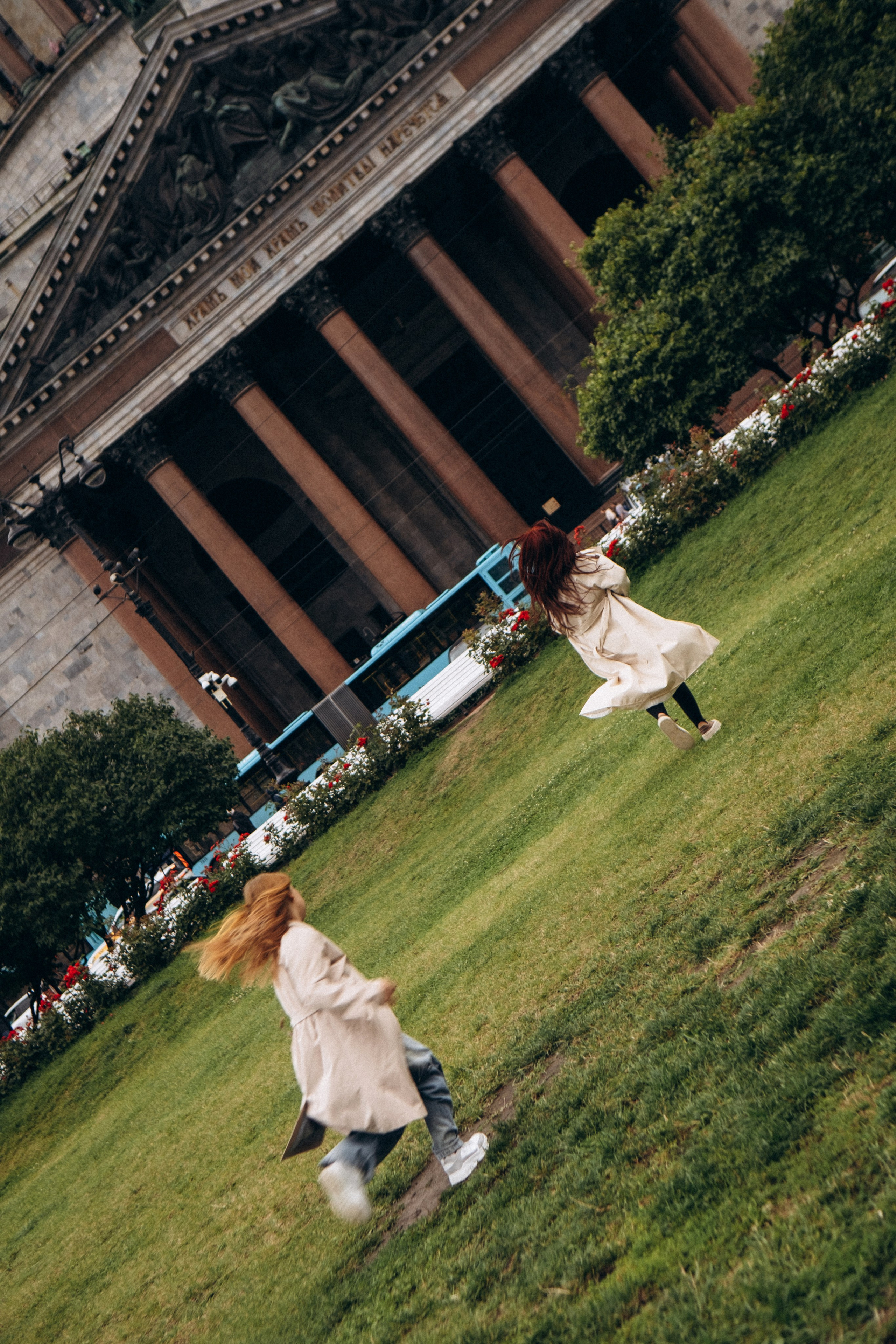 Семейная прогулочная фотосессия в Санкт-Петербурге. Фотограф в Санкт-Петербурге Кристина Брянская