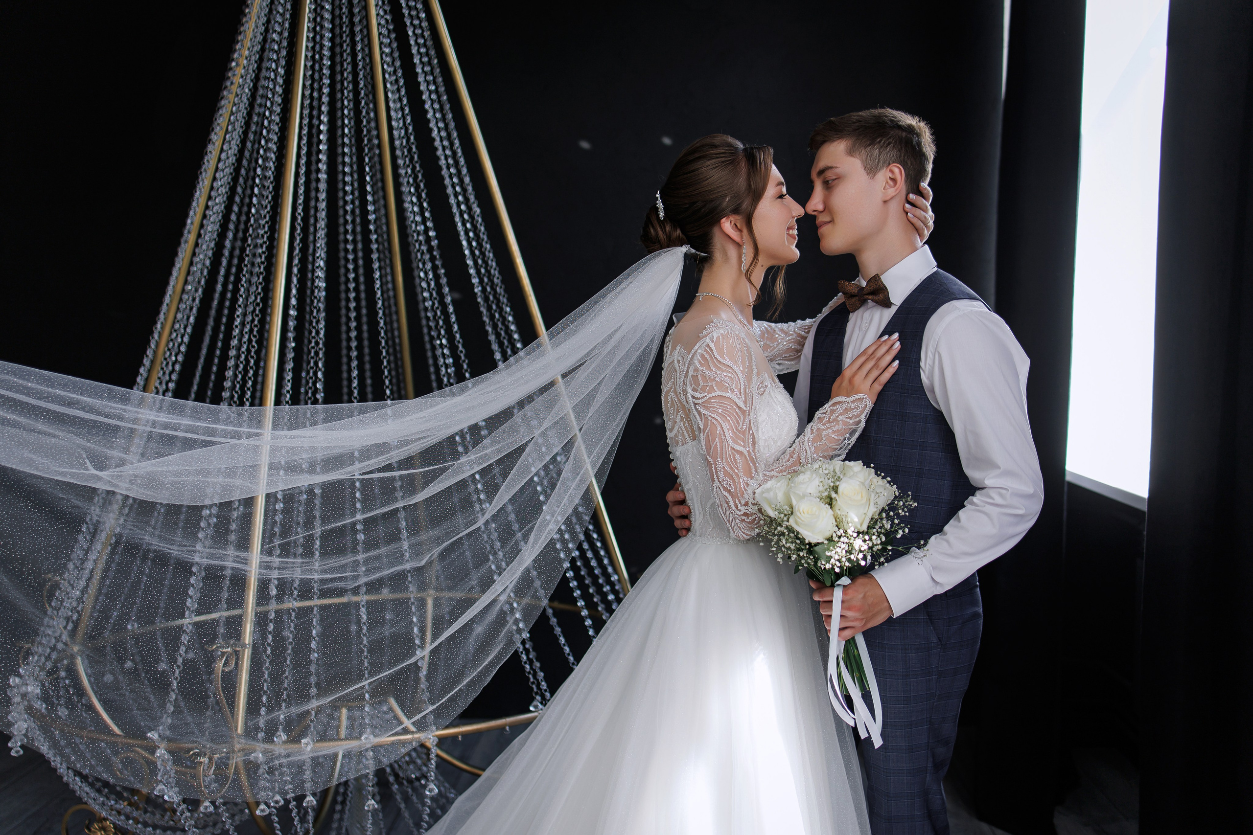 Ваши фотографии. Интерьерная фотостудия Background в Омске