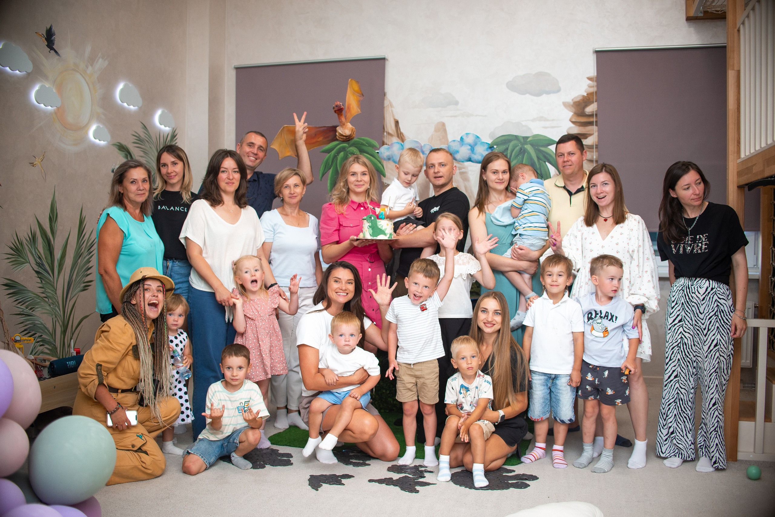 День Рождения Лёвы в Симбе. Семейный фотограф на выписку из роддома и крещение Минск Настя Гришук