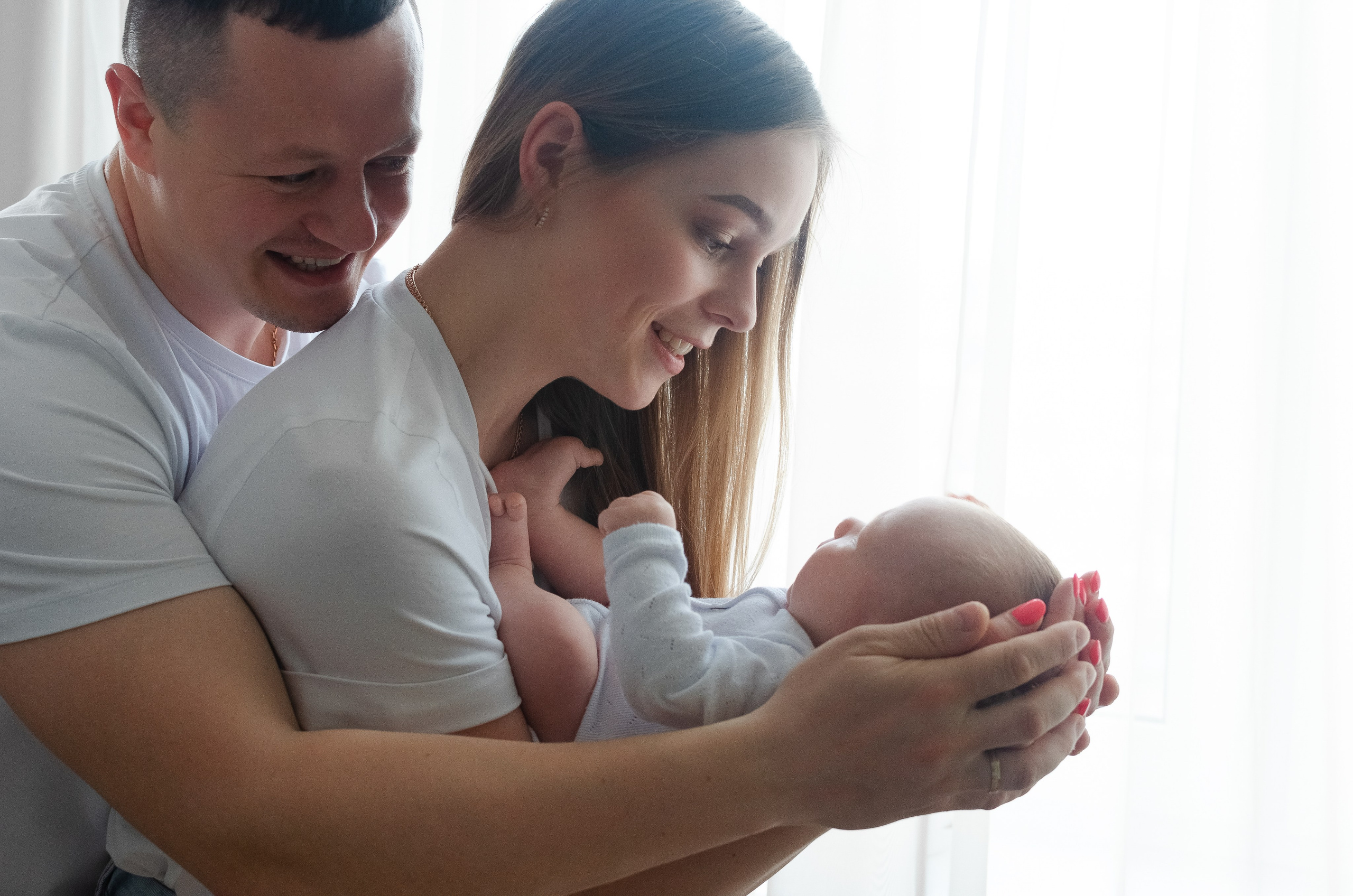 Маленькая Машенька. Семейный фотограф на выписку из роддома и крещение Минск Настя Гришук