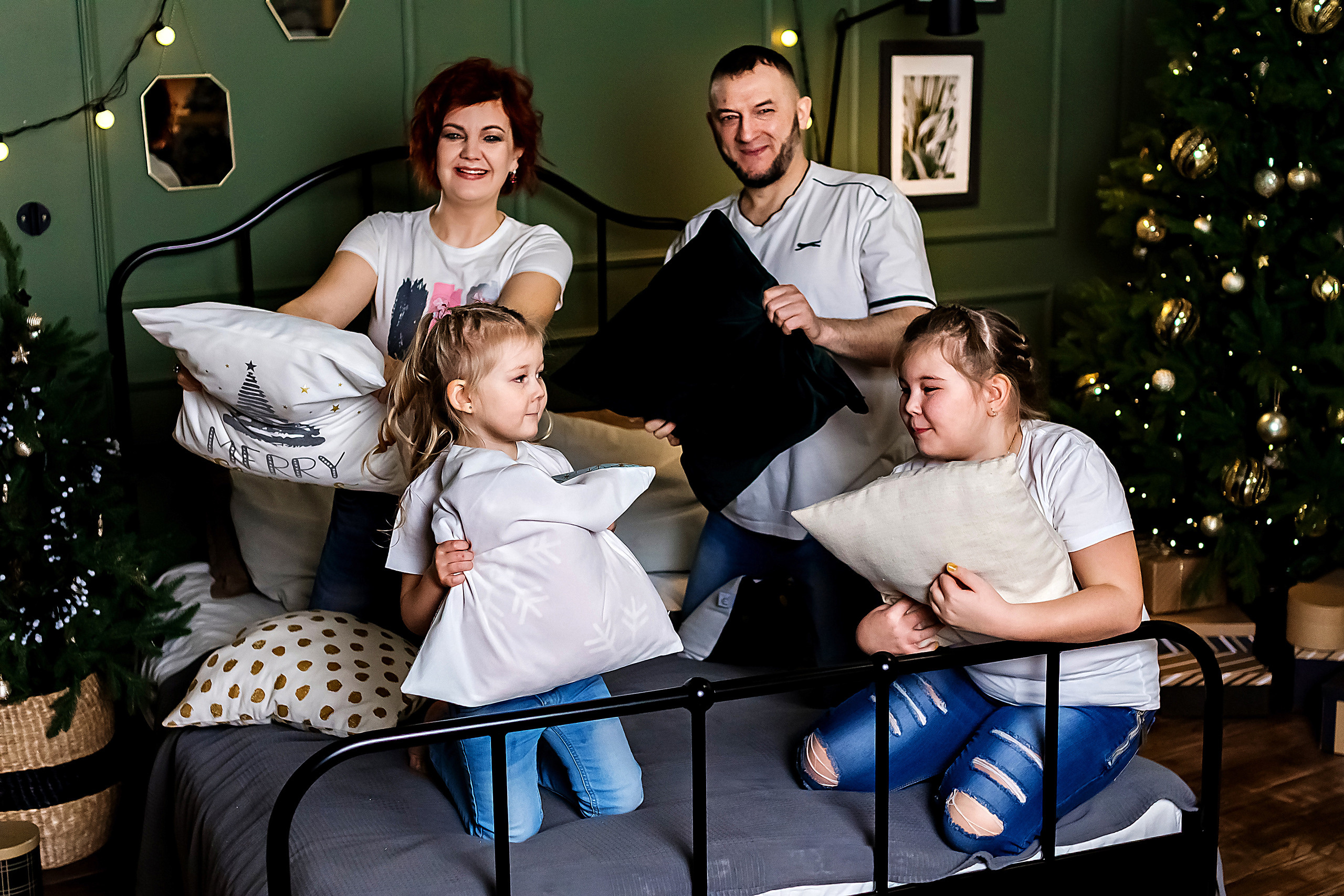 Семейная фотосессия на природе летом. Семейный и детский фотограф в Красноярске Ольга Гаврикова