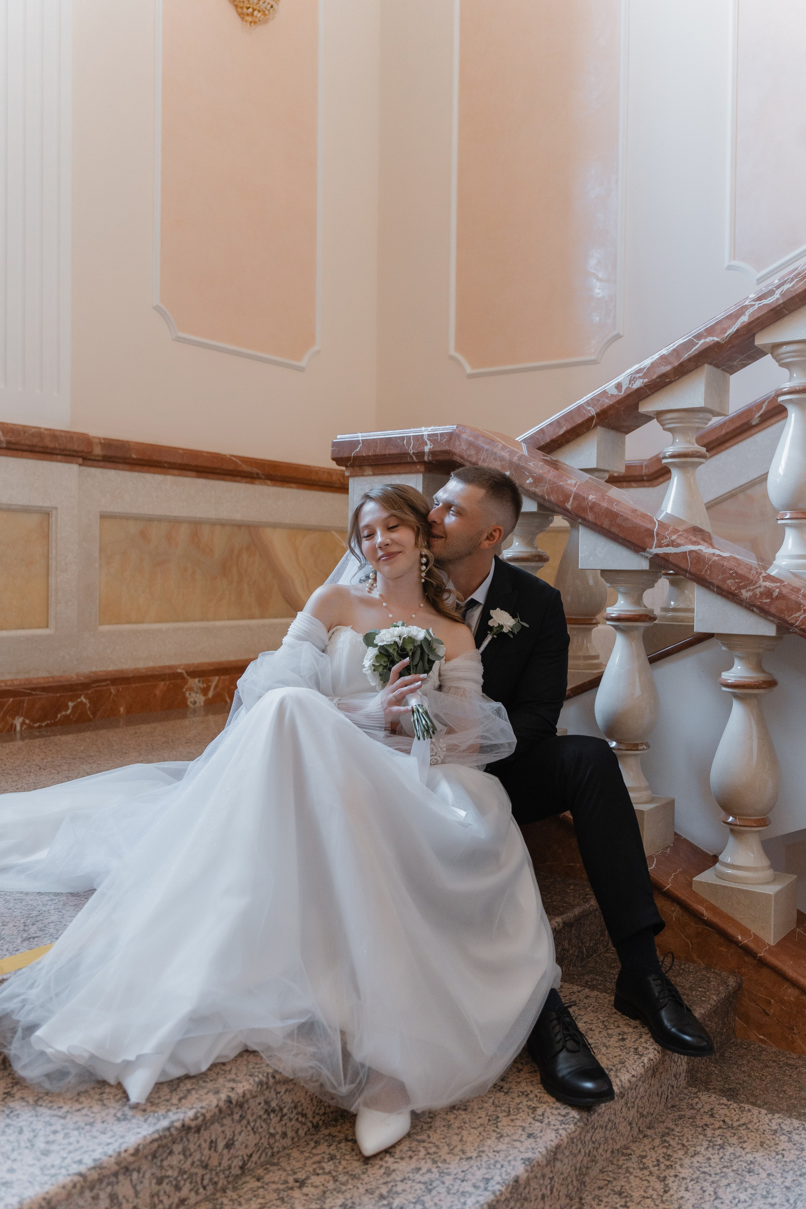 Олег и Татьяна _театр Оперы и балета. Свадебный и семейный фотограф в Самаре Салахова Гулина