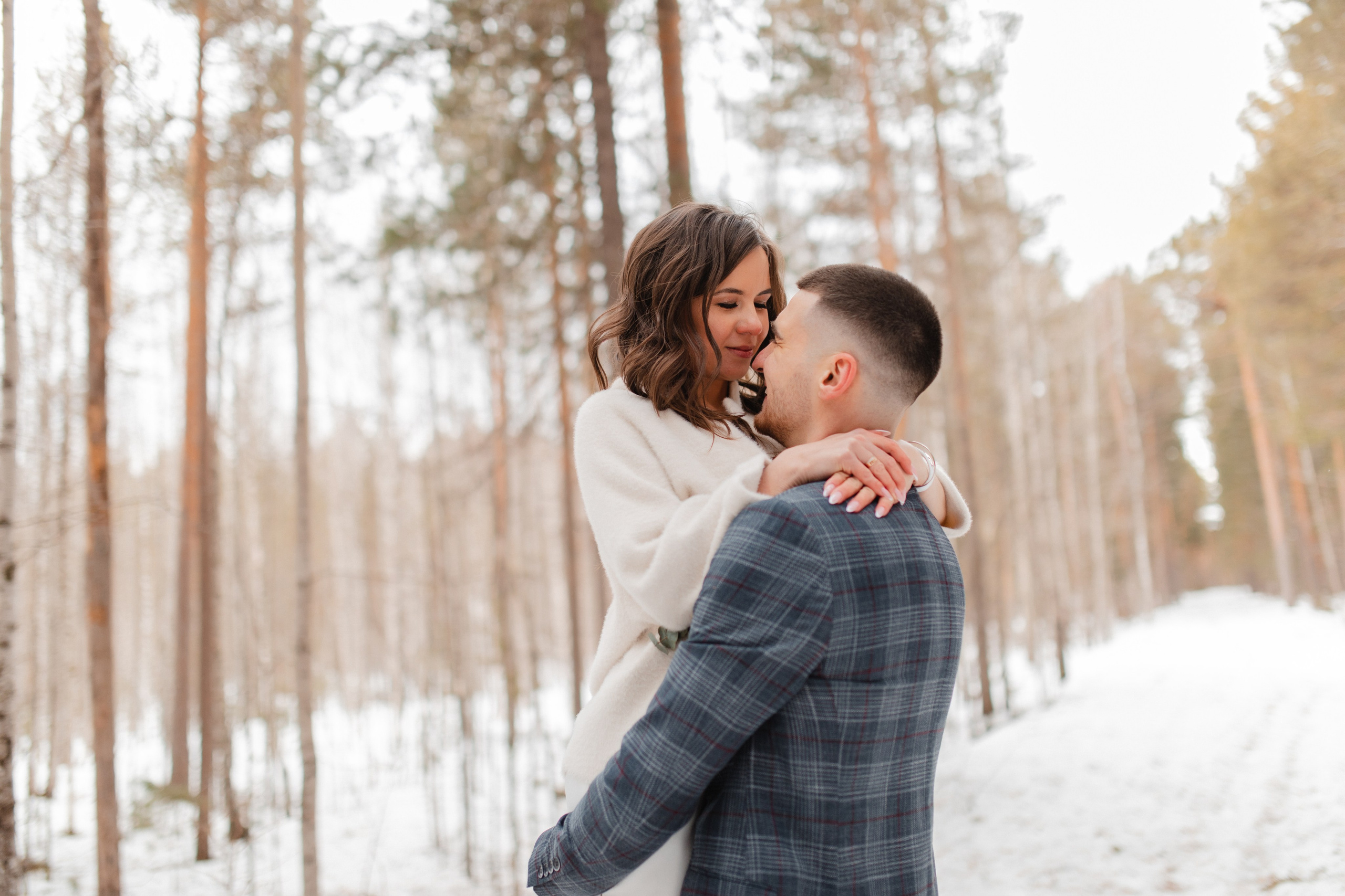Айгуль + Филипп. Роман Урумбаев фотограф Нижневартовск