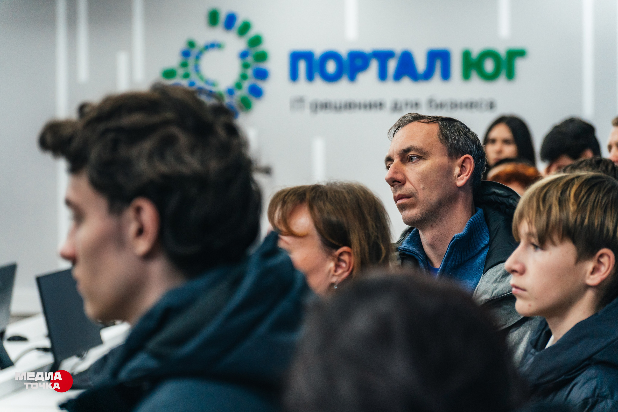 День открытых дверей в ККЭП. Прохоров Вячеслав — создатель медиа контента в Краснодаре