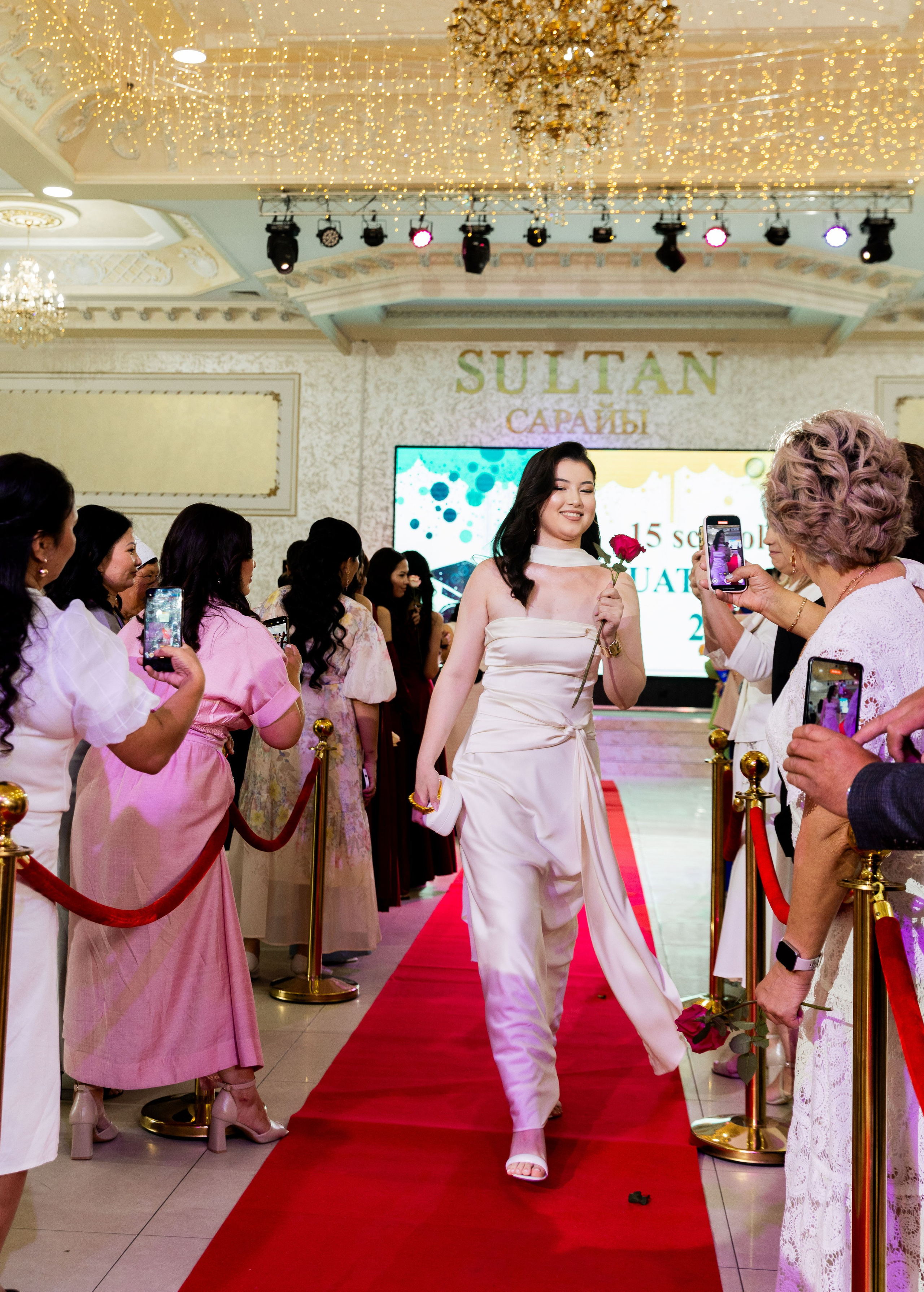 Школа № 15. Выпускной