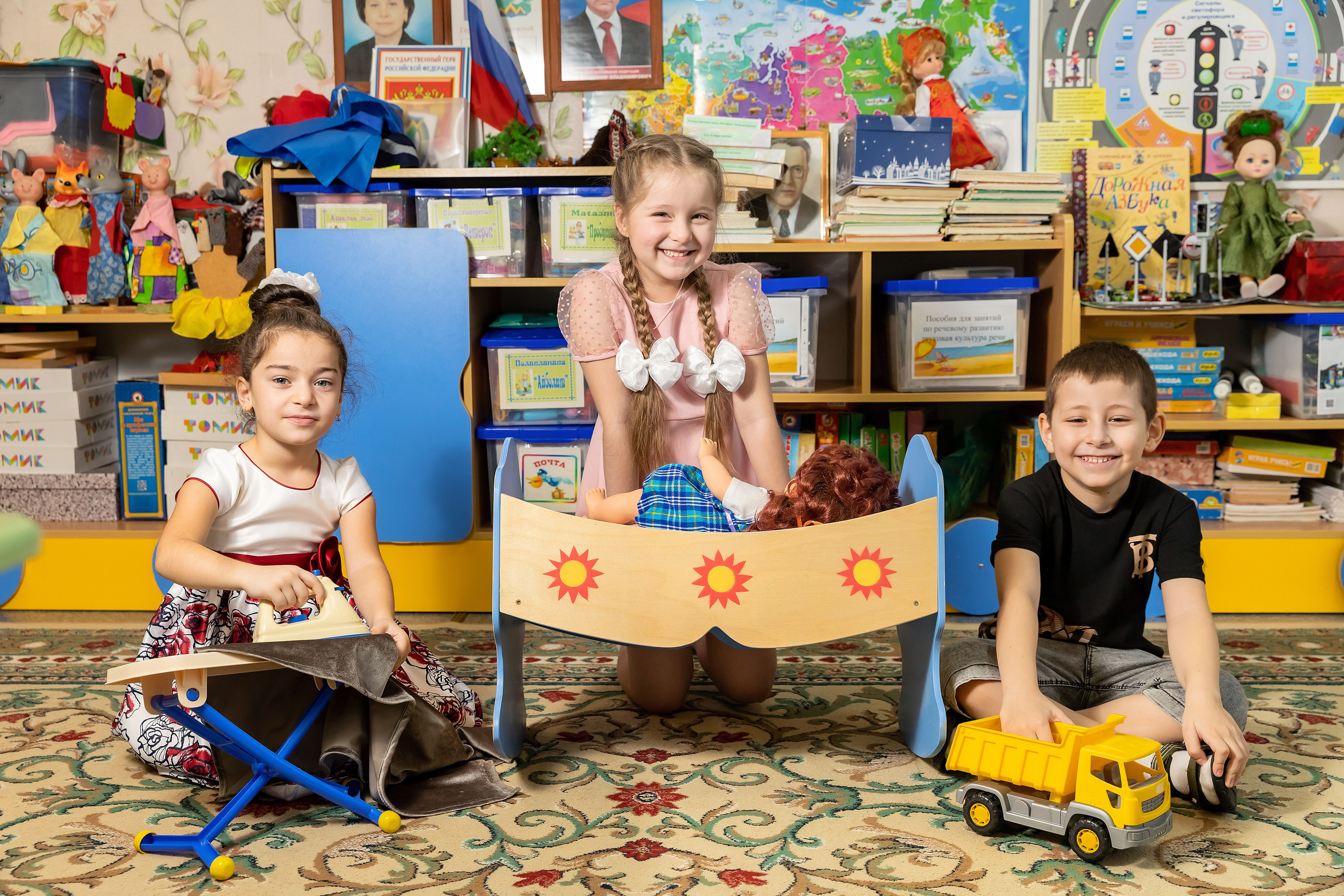 Примеры фото ДЕТСКИЙ САД. Фотограф Радужный ХМАО, Школьный фотограф, семейный фотограф, выпускной альбом