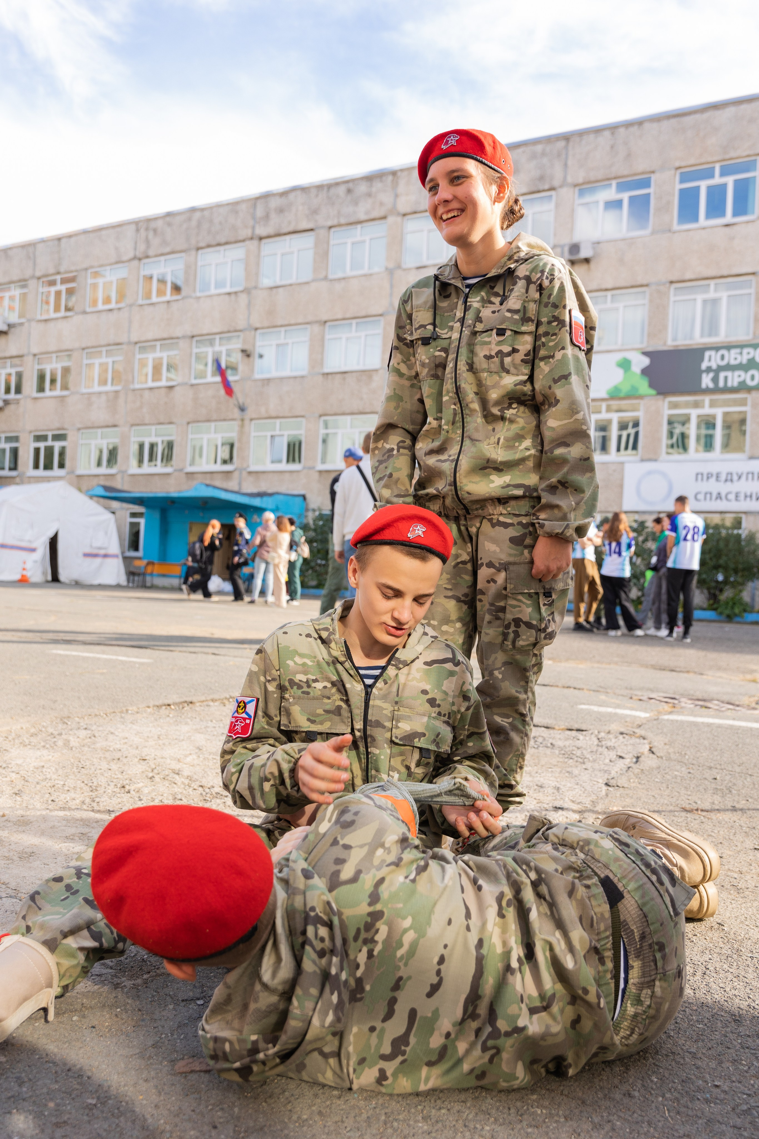Олимпиада Первой помощи. Выпускные альбомы во Владивостоке
